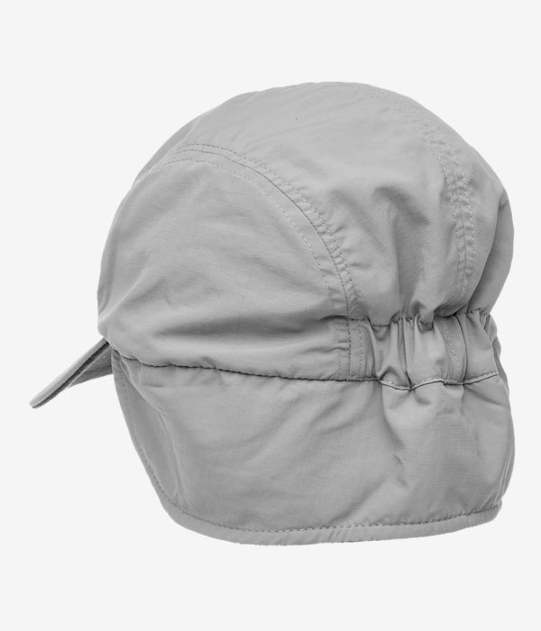 Magenta Reversible Flap Cap (natural black)