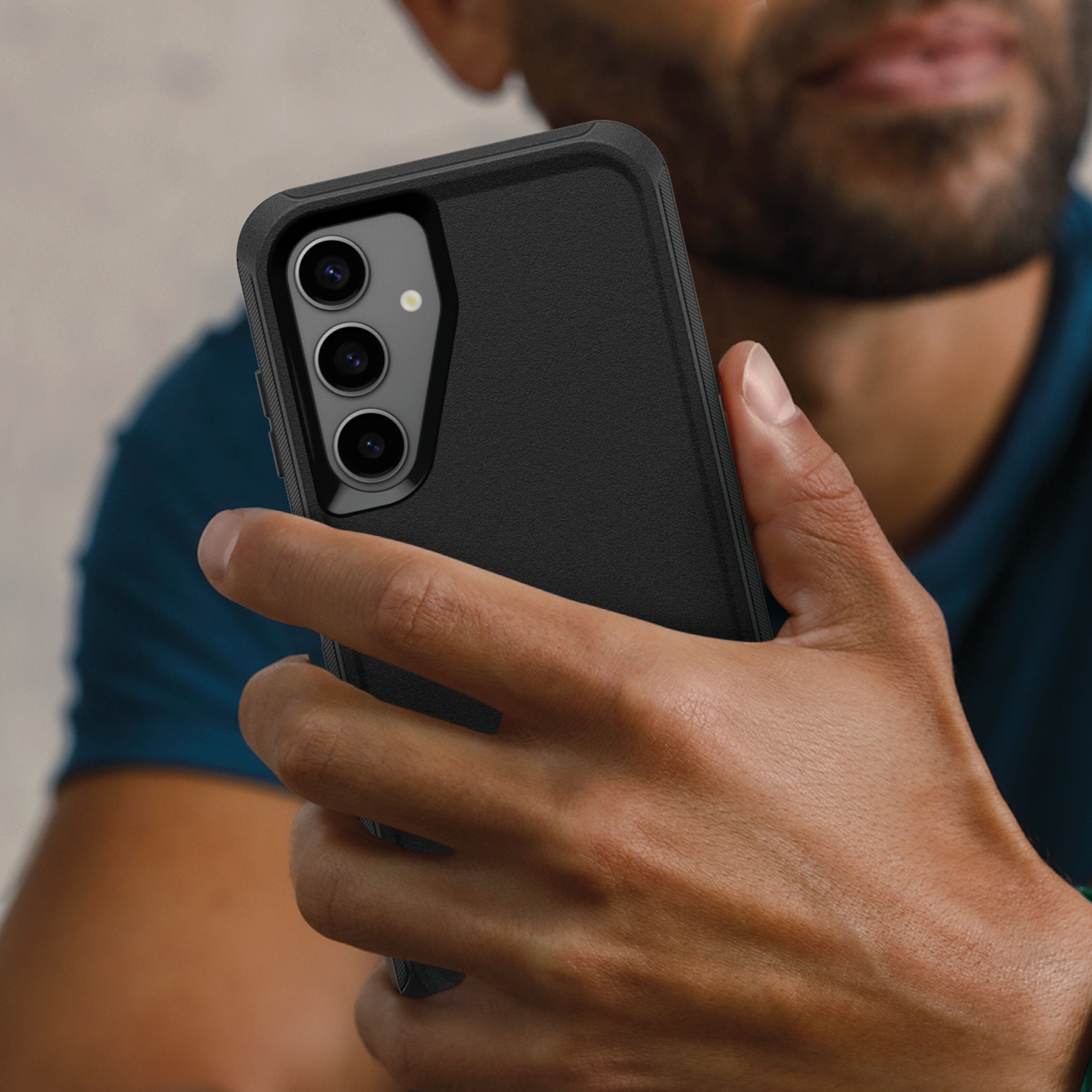 Otterbox Defender Robust deksel for Galaxy S24 Plus