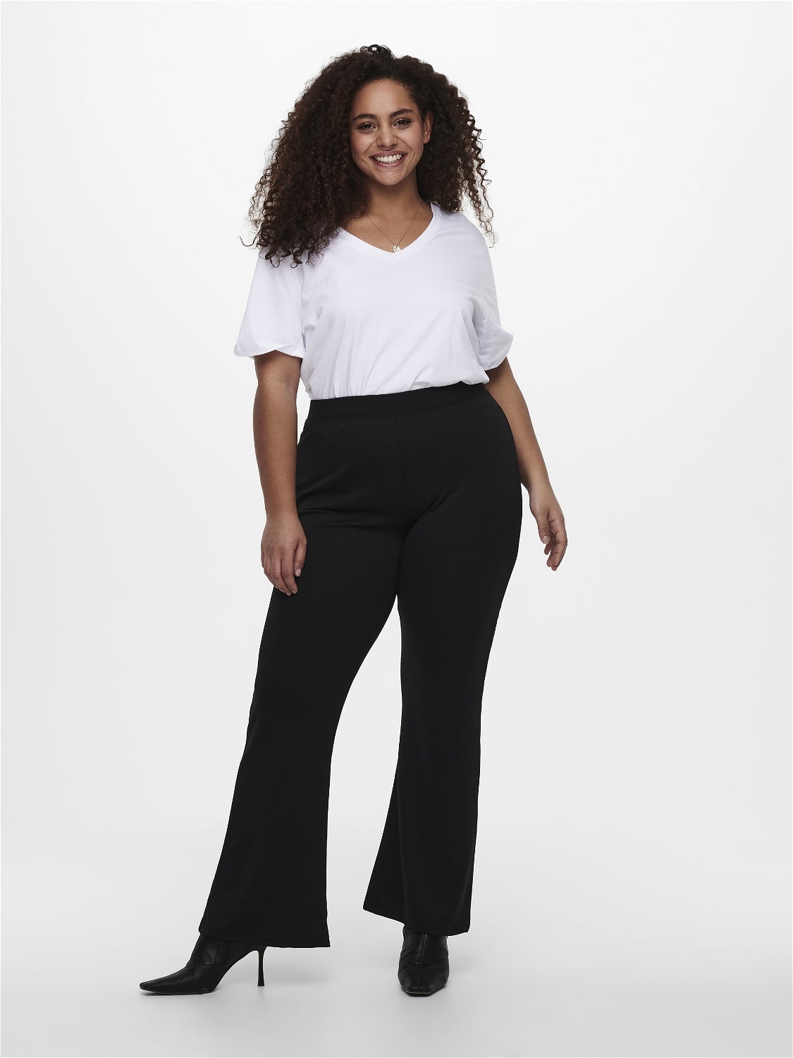 CARPEVER Ausgestellt Hose Black