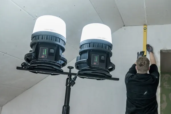 Brennenstuhl Professional Multi Battery 12050 MH - Arbejdslys - LED - 100 W - klasse E - 6500 K - grå, sort
