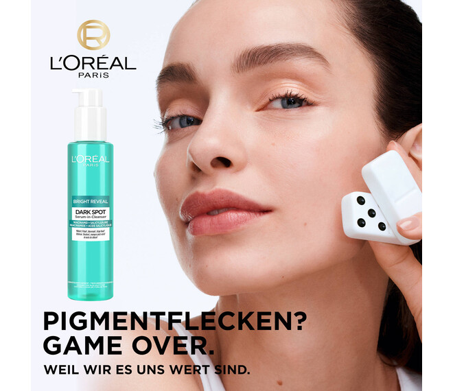 L'ORÉAL PARIS Bright Reveal Dark Spot Serum-in-Cleanser