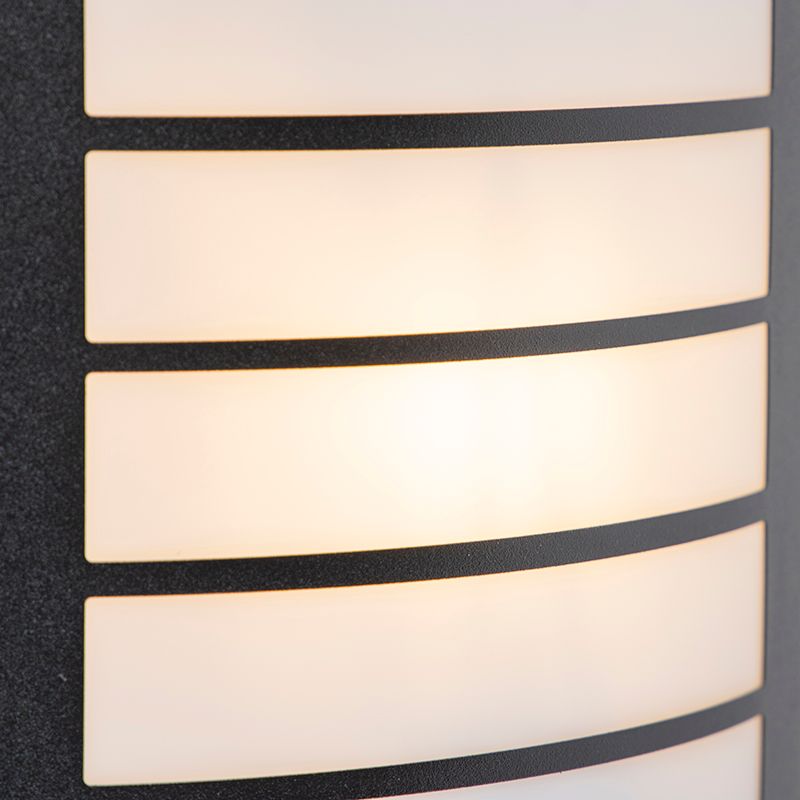 Buiten wandlamp zwart IP44 met bewegingssensor - Miro