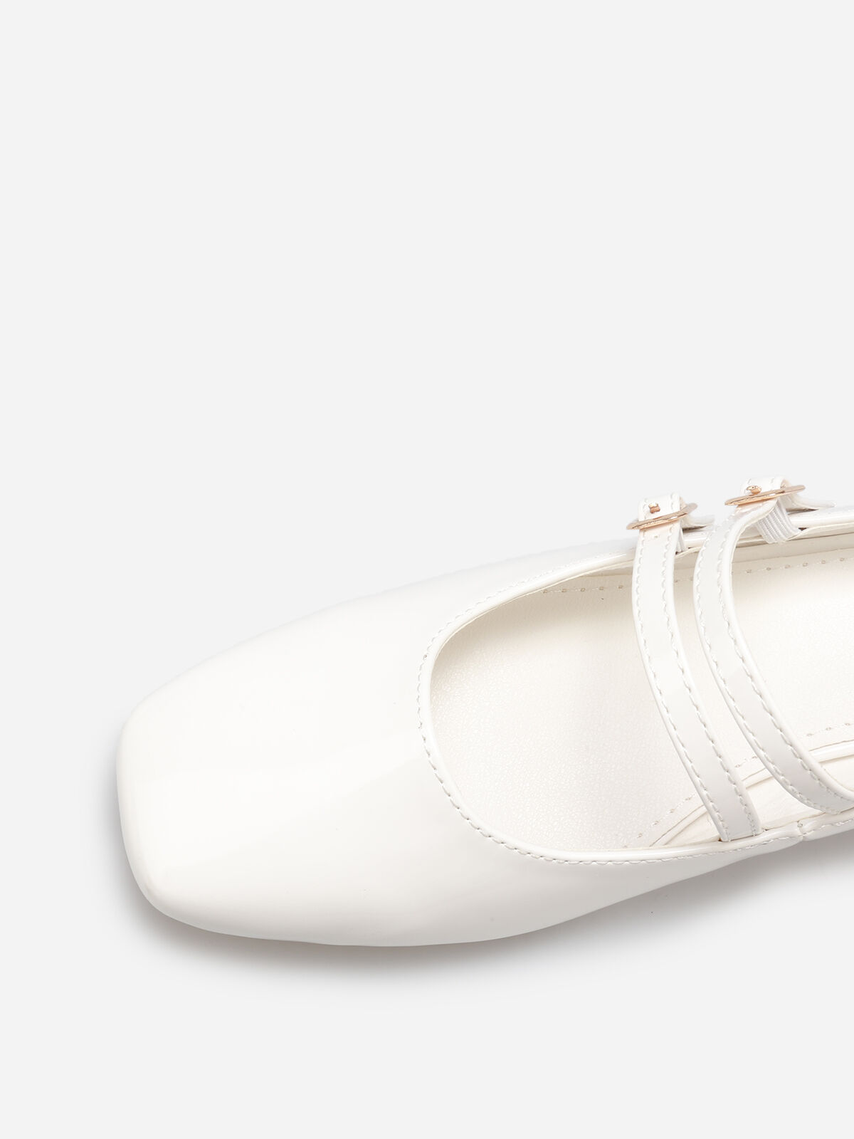 Babies vernies à multiple brides- Blanc