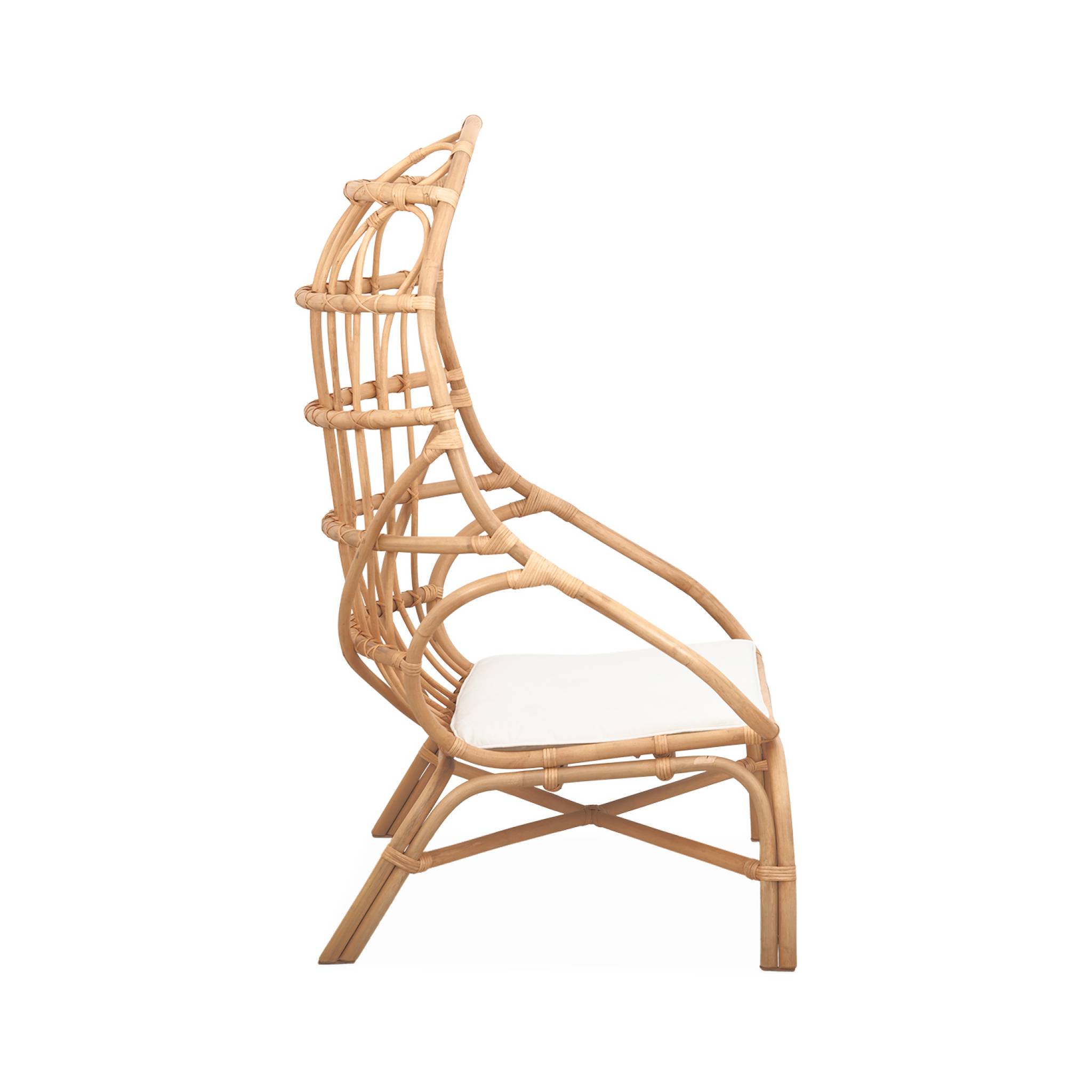 Fauteuil œuf en rotin avec coussin d'assise. Padang. L 74 x p 74 x h 140cm