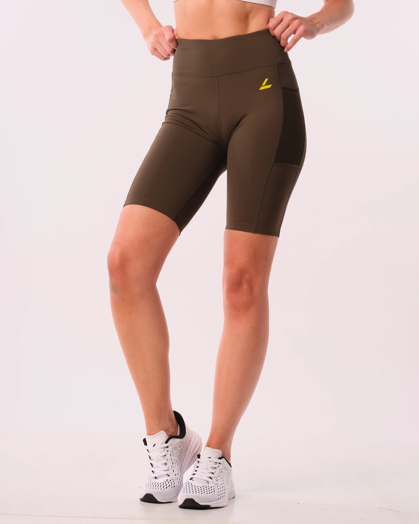 LEVITY Radical Run Pocket Shorts Green Forest