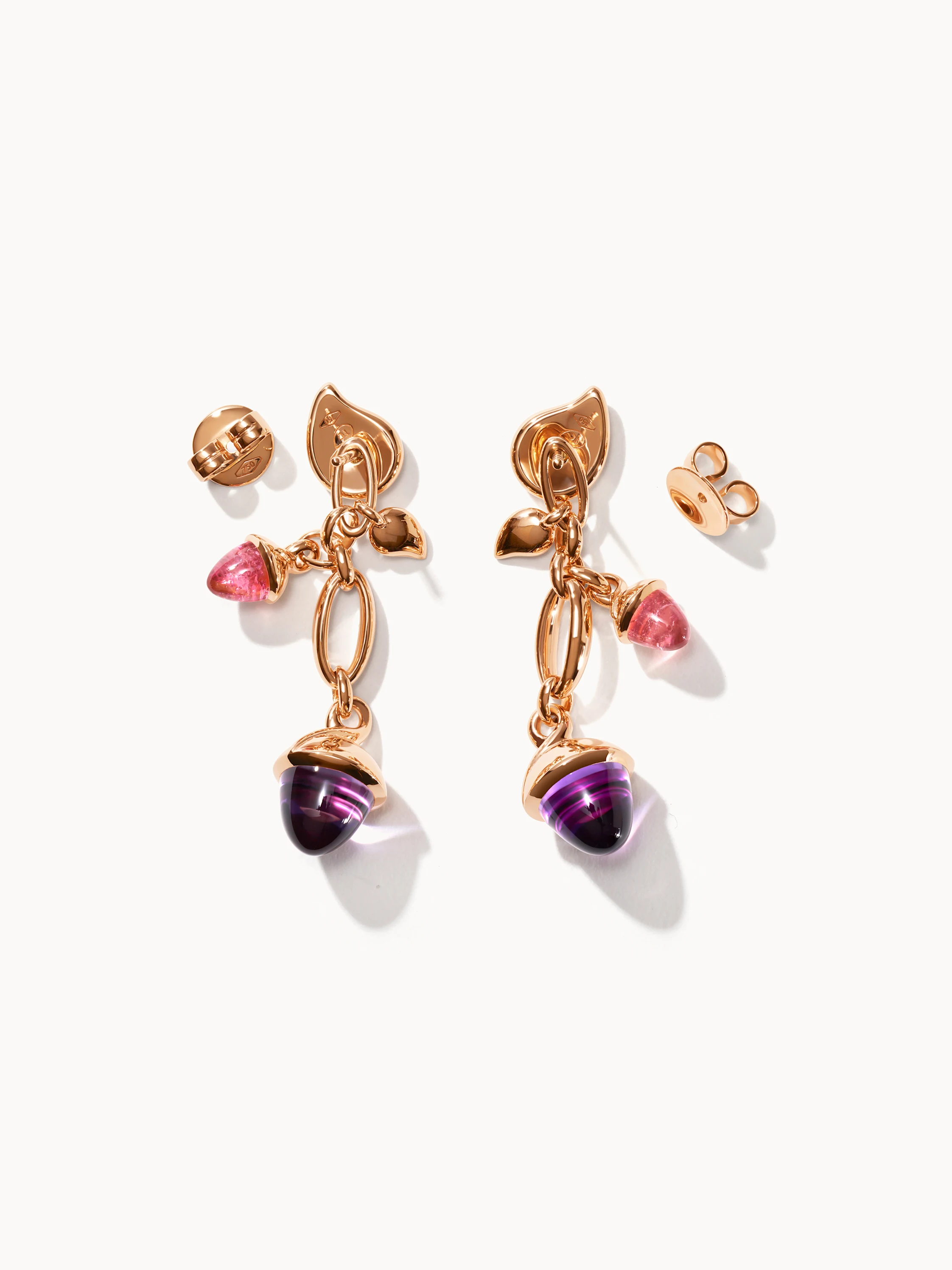 TAMARA COMOLLI Ohrringe OHRRINGE MIKADO DANGLING 2 ACORNS - 'WILDBERRY' 18K Roségold