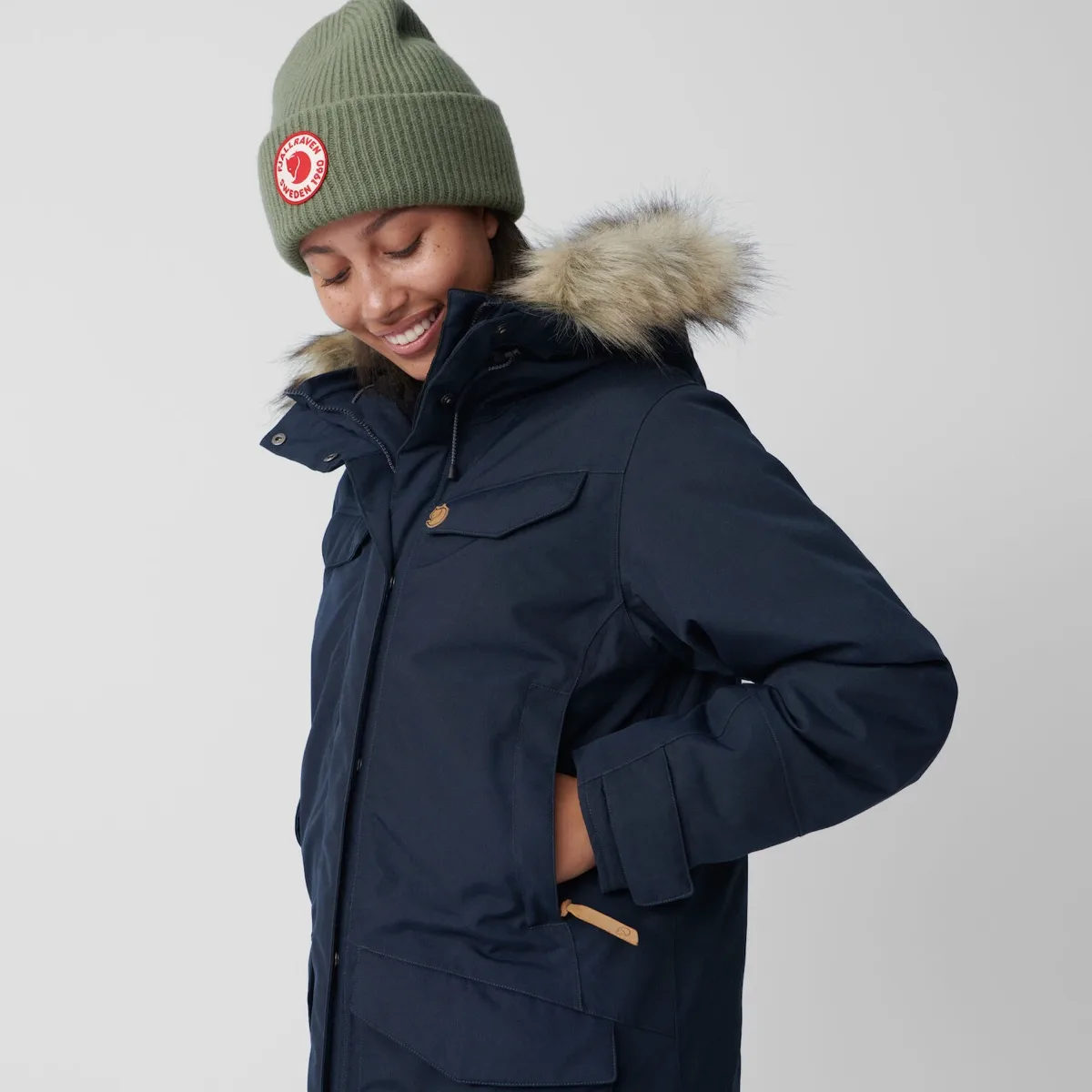 Fjällräven Women's Nuuk Parka Dark Navy