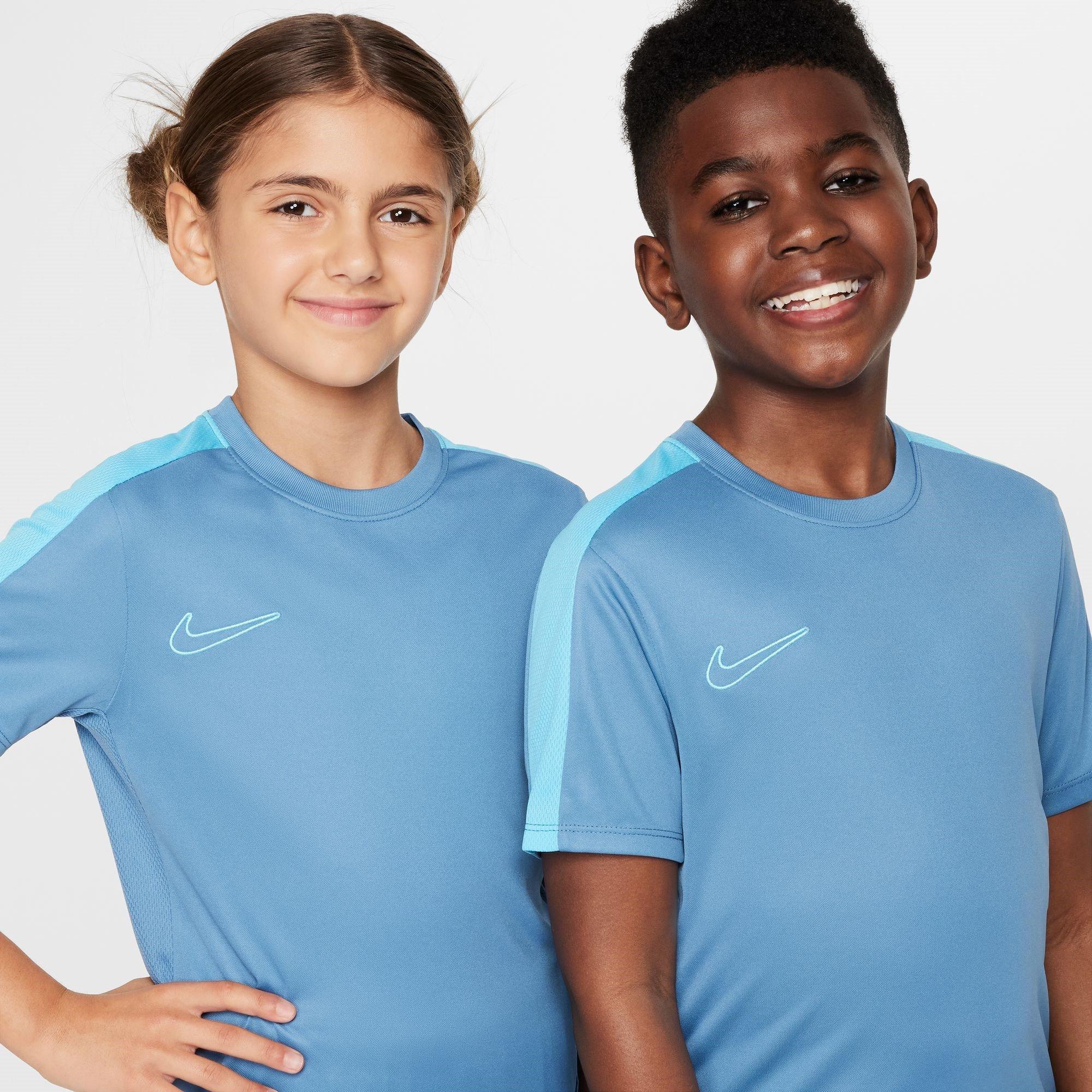 Nike Academy Top Juniors
