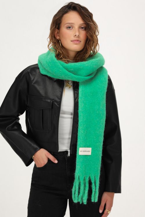 Groene sjaal met franjes