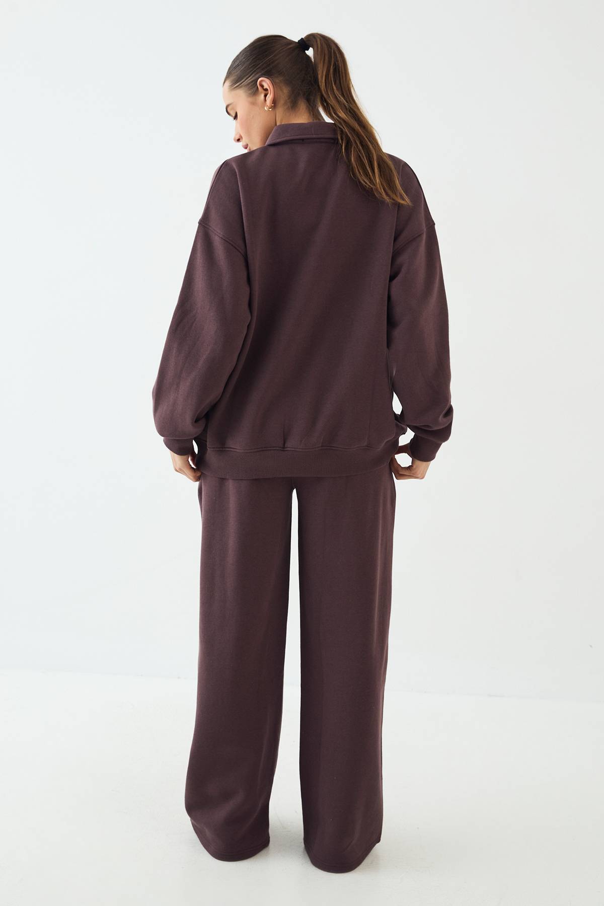 Jogging DSGN Studio en Tissu Éponge avec Appliqués Coupe Droite