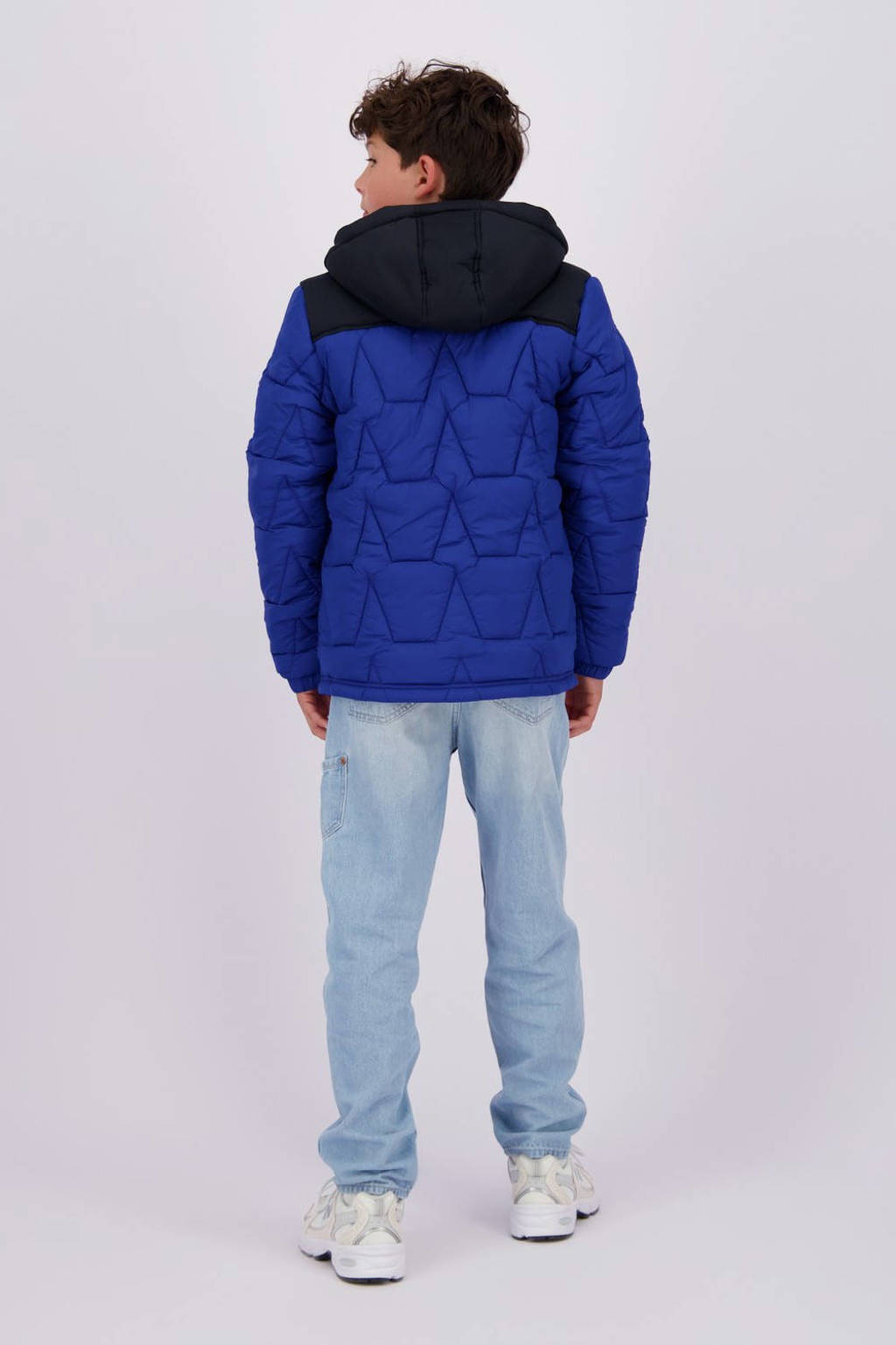 Vingino gewatteerde winterjas Tjay hardblauw/zwart