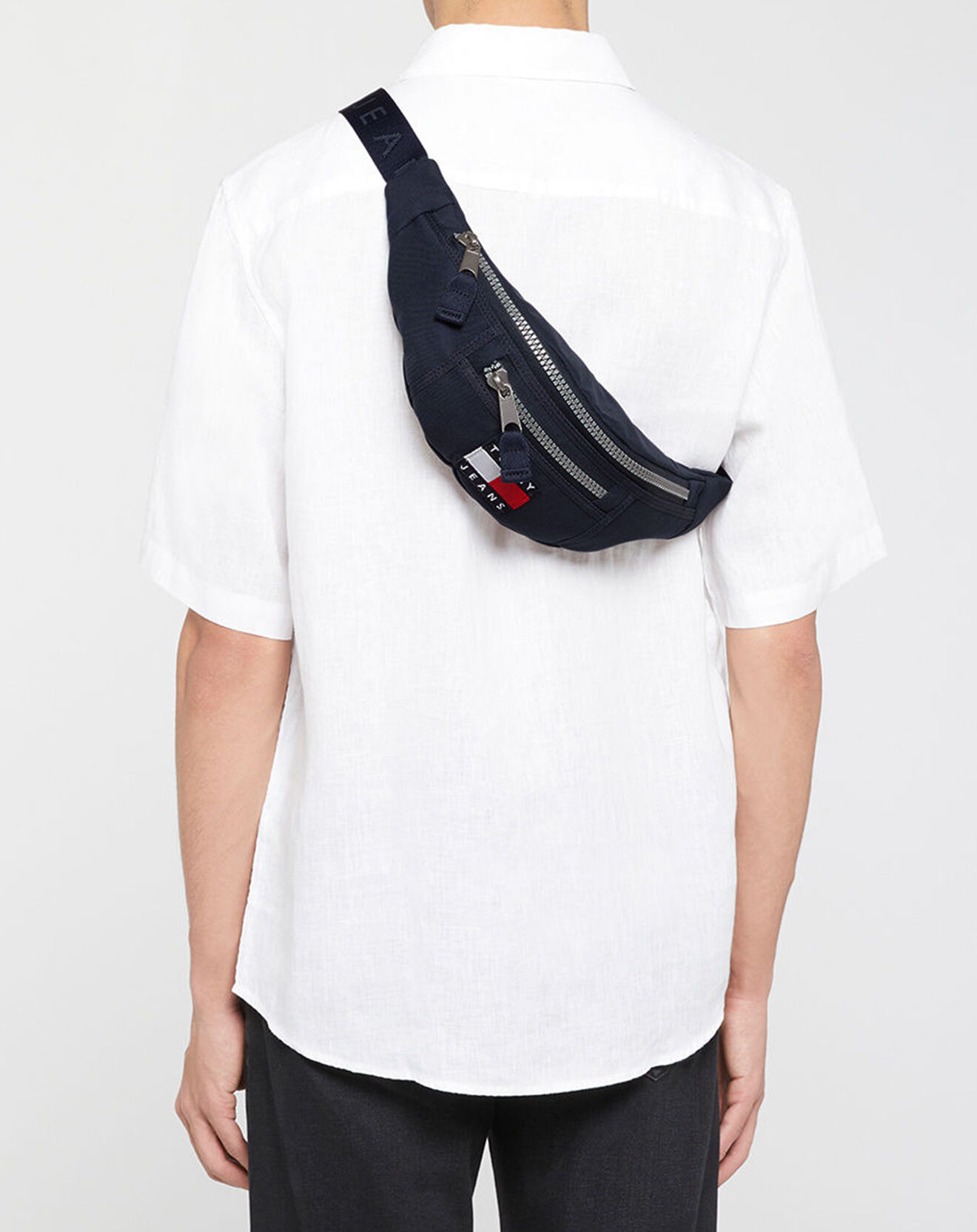 Tommy Jeans Banane Héritage bleu marine - 14x36x8 cm