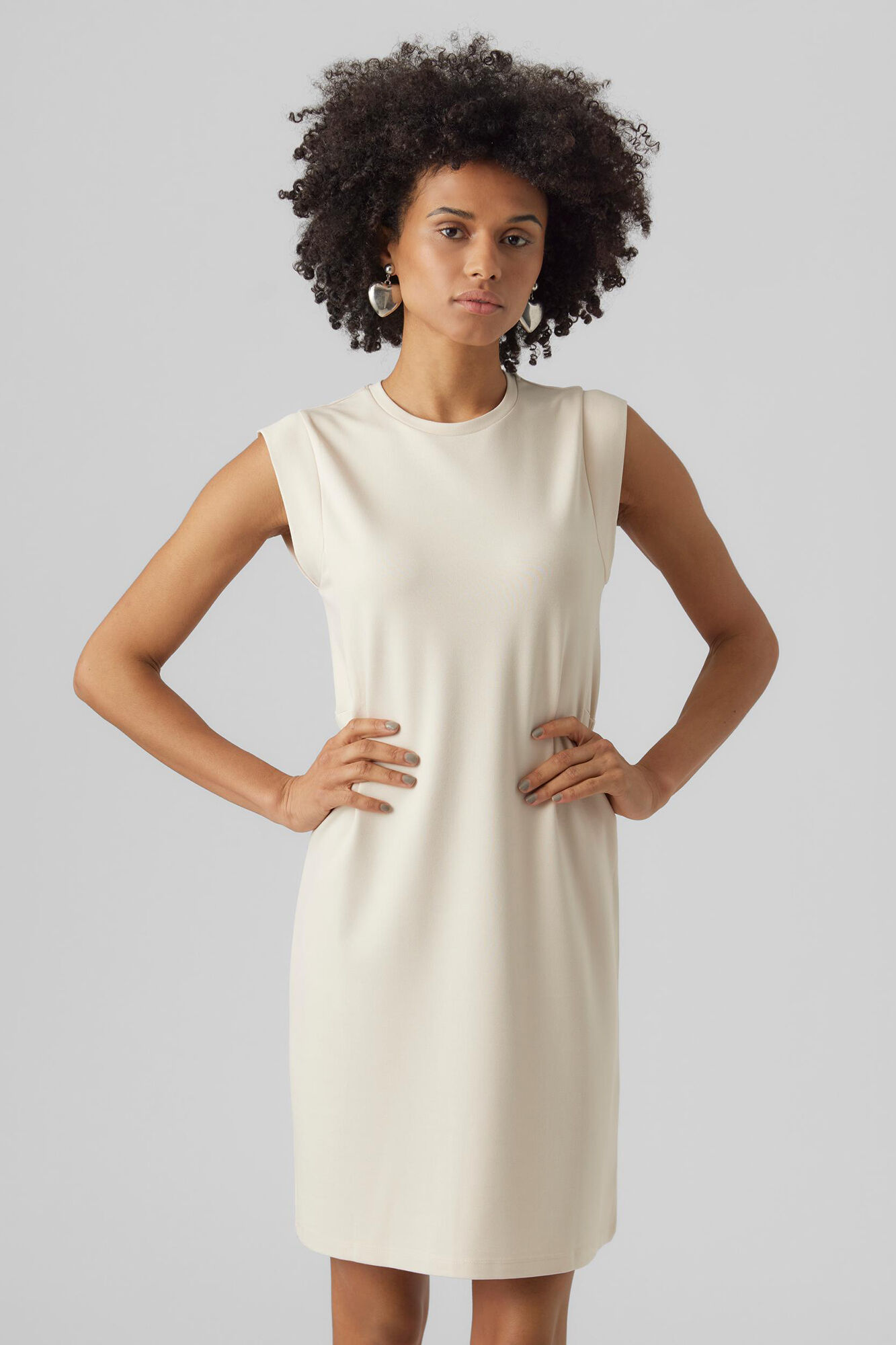 Vestido curto sem mangas - Cinza