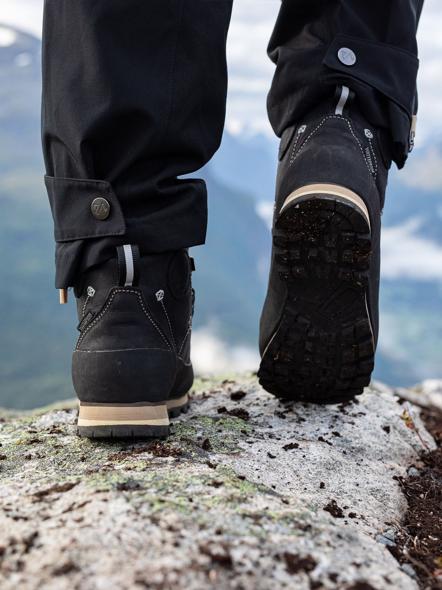 Finse Leather Boot