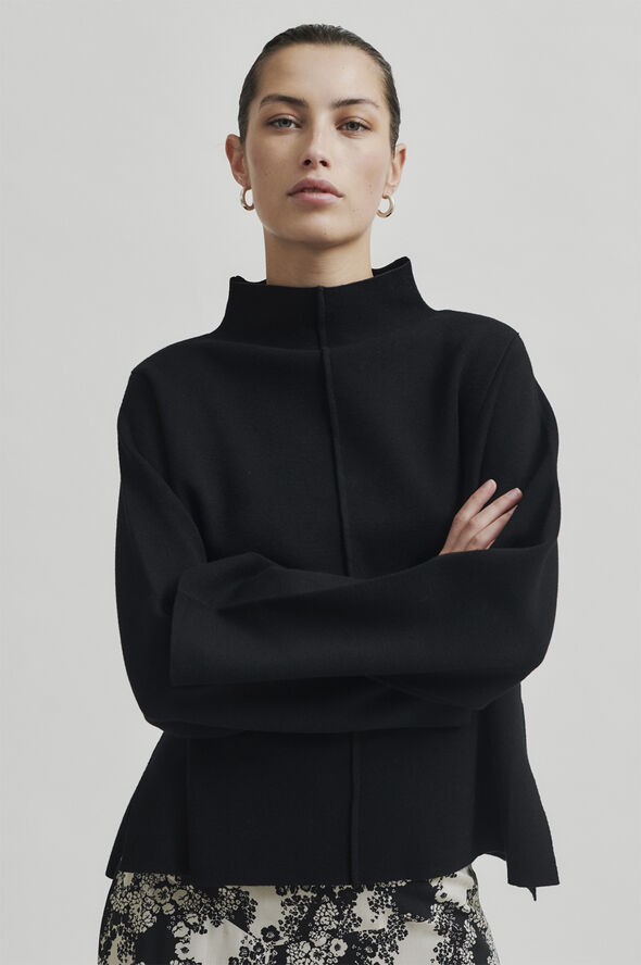 Second Female Stinna Knit T-Neck Black