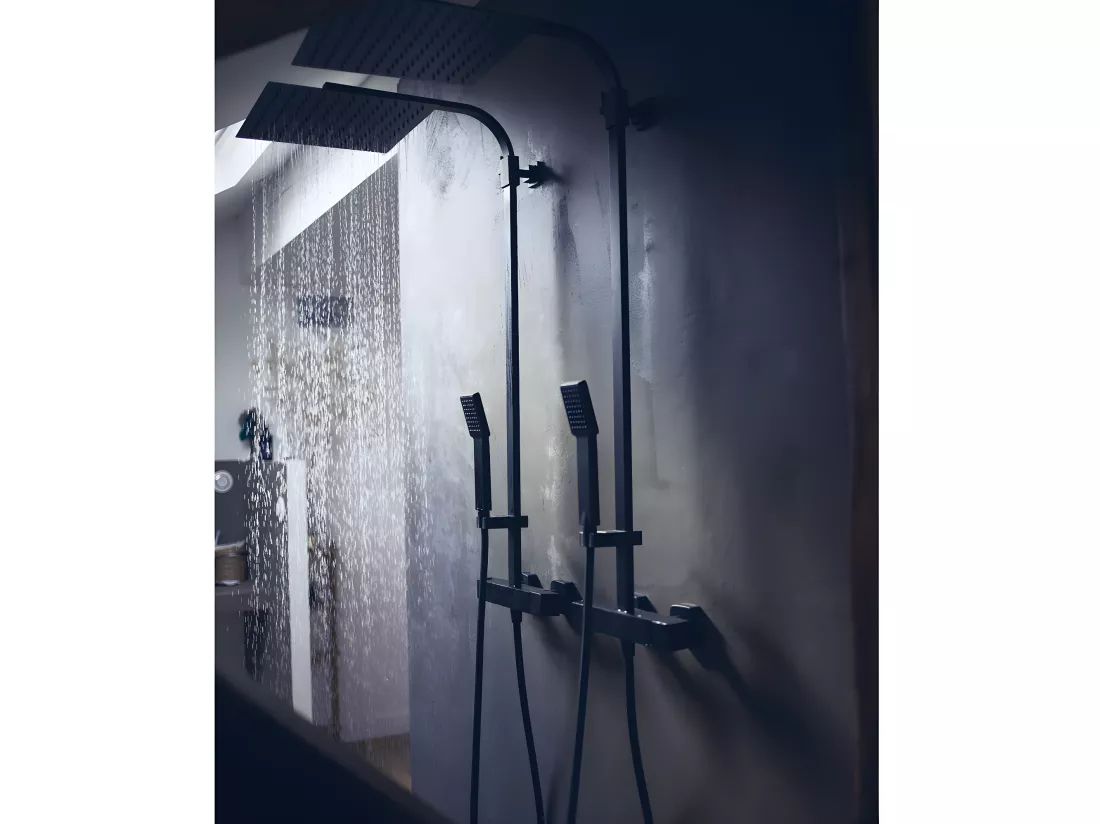 Quartos colonne de douche noire avec thermostatique 300 - Essebagno