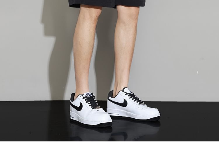 Cowpow - Cargoshorts met middelhoge taille en letters