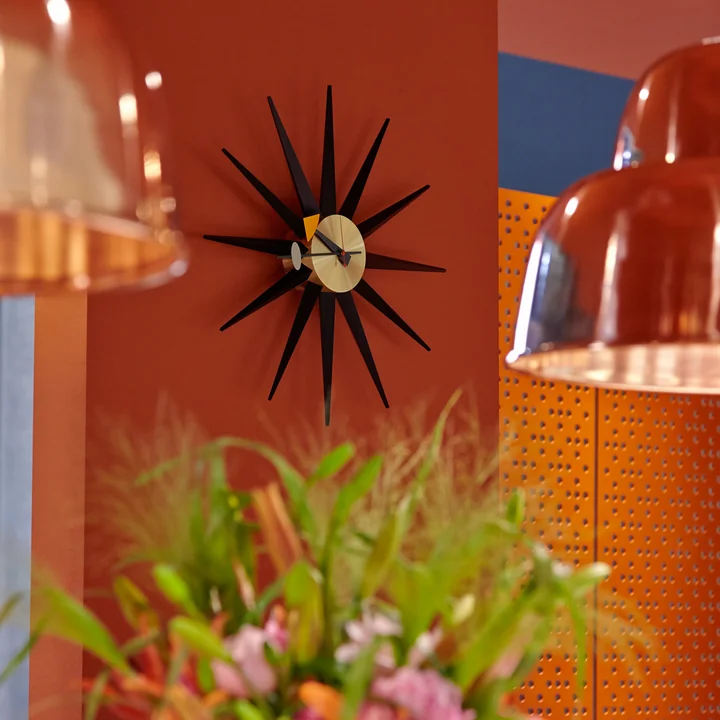 Vitra - Sunburst Clock, mehrfarbig