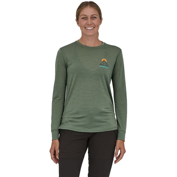 T-shirt randonnée PATAGONIA W'S L/S CAP COOL MERINO GRAPHIC SHIRT SLOW GOING: HEMLOCK GREEN