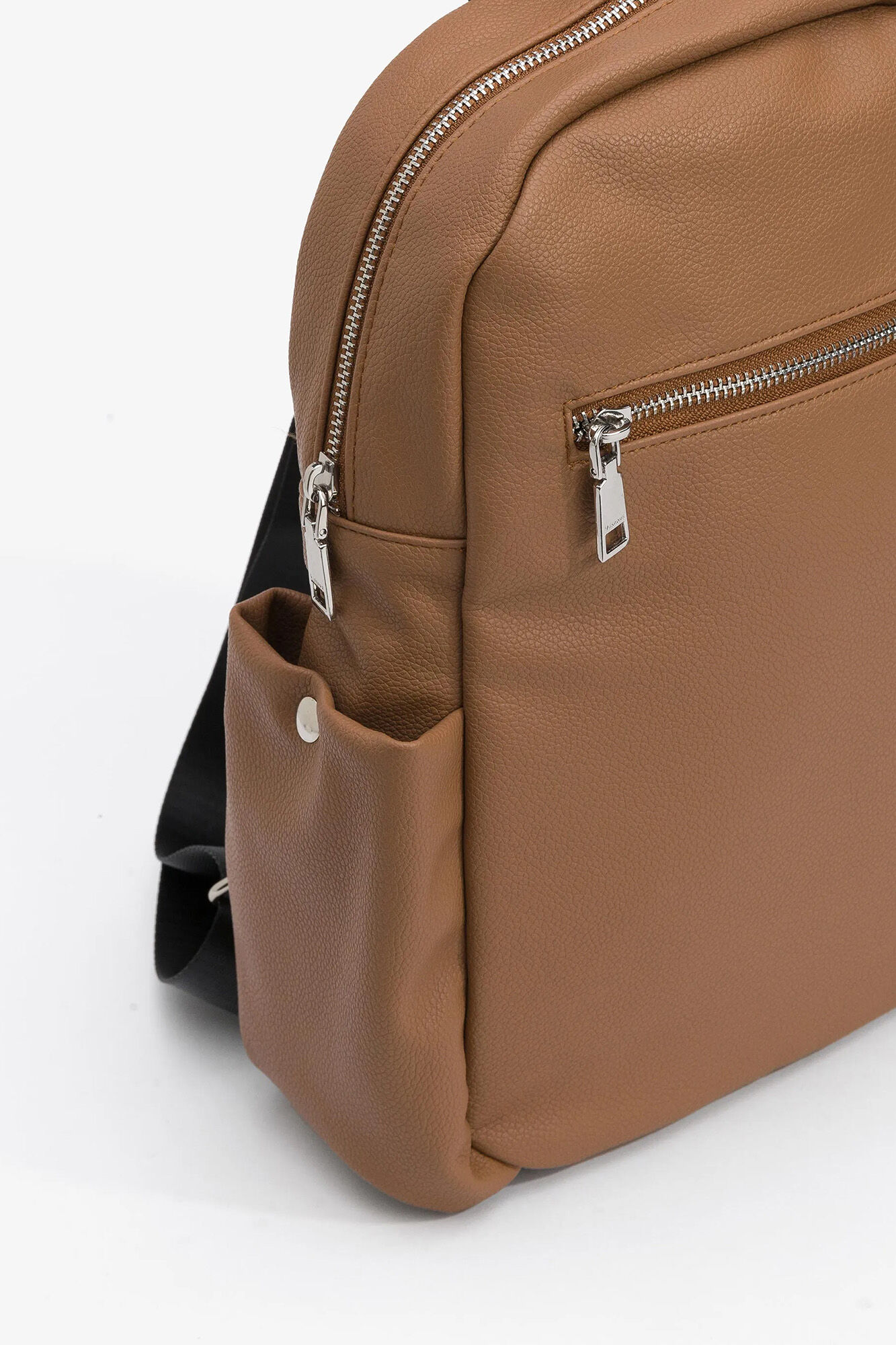 Mochila com alça de tecido