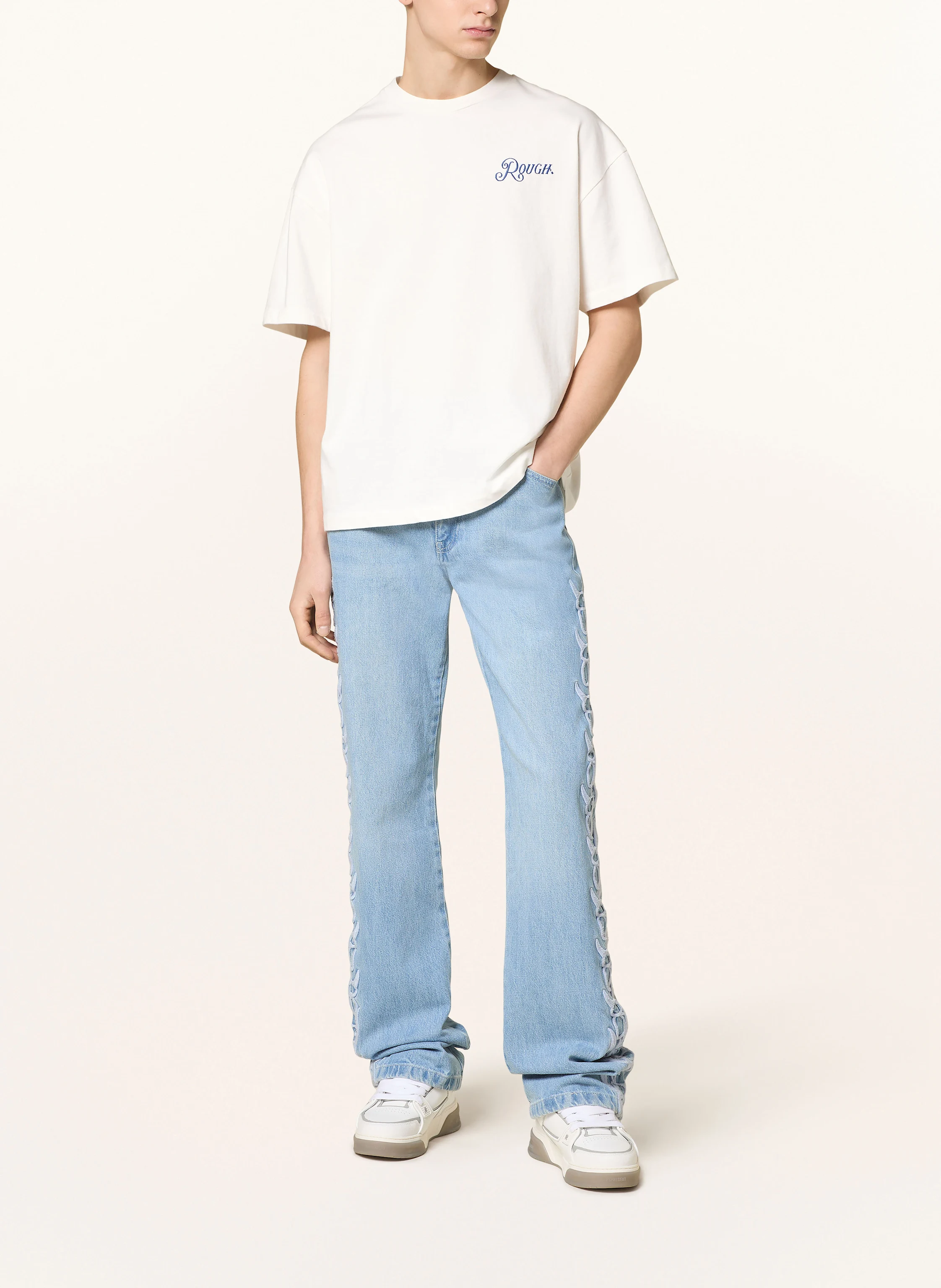 rough. T-Shirt