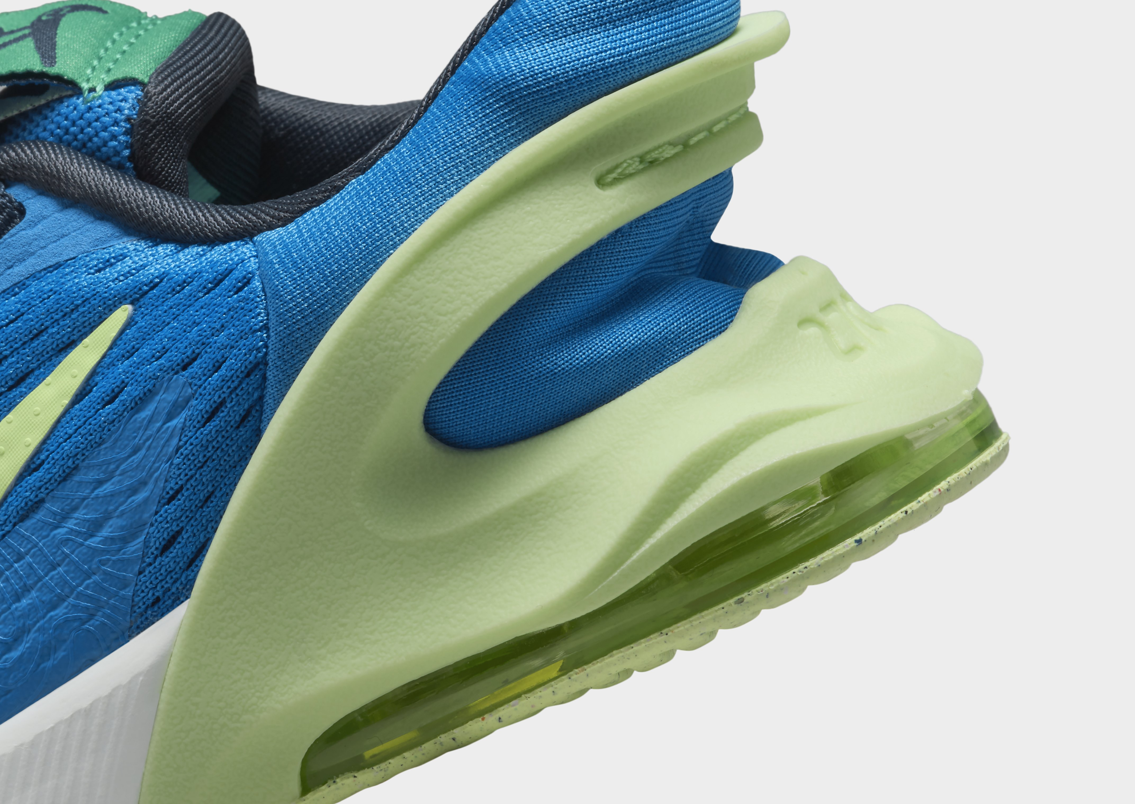 Nike NIKE AIR MAX 270 GO