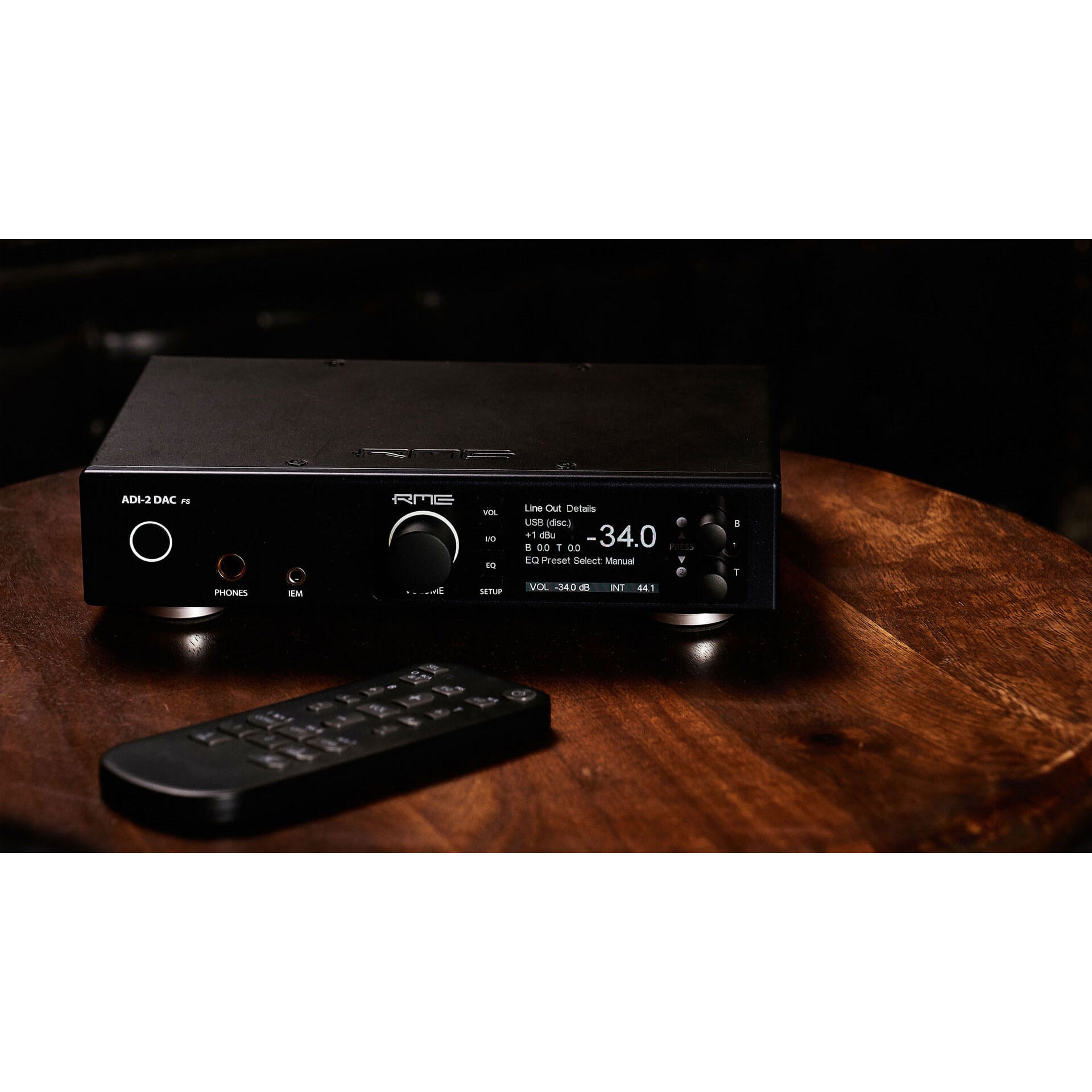 RME ADI-2 DAC FS DAC/hoofdtelefoonversterker