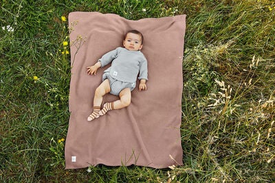 Lässig Strikket Teppe 80x100, Frizzy Rose
