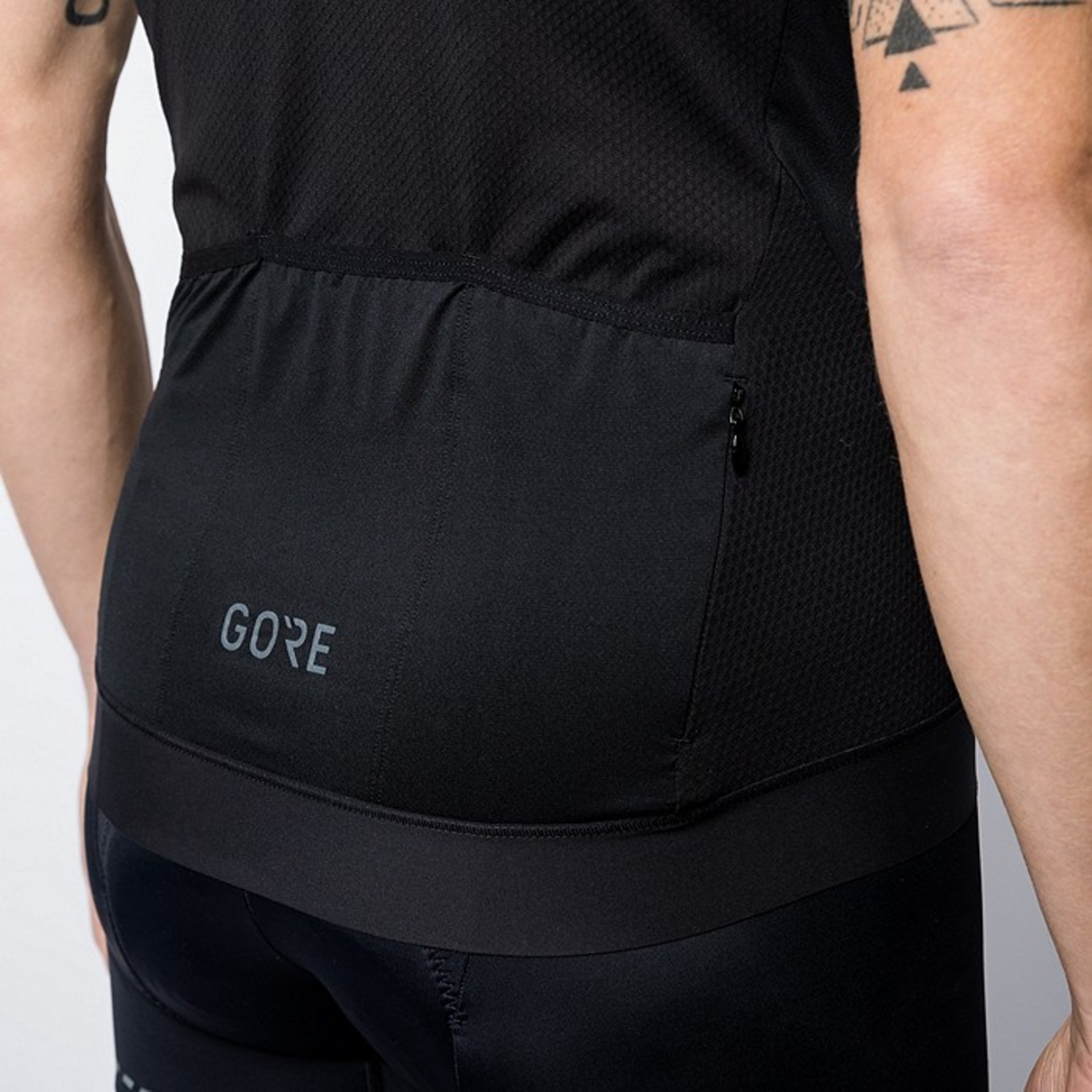GORE Wear Chase Fietsshirt Korte Mouwen Zwart Heren