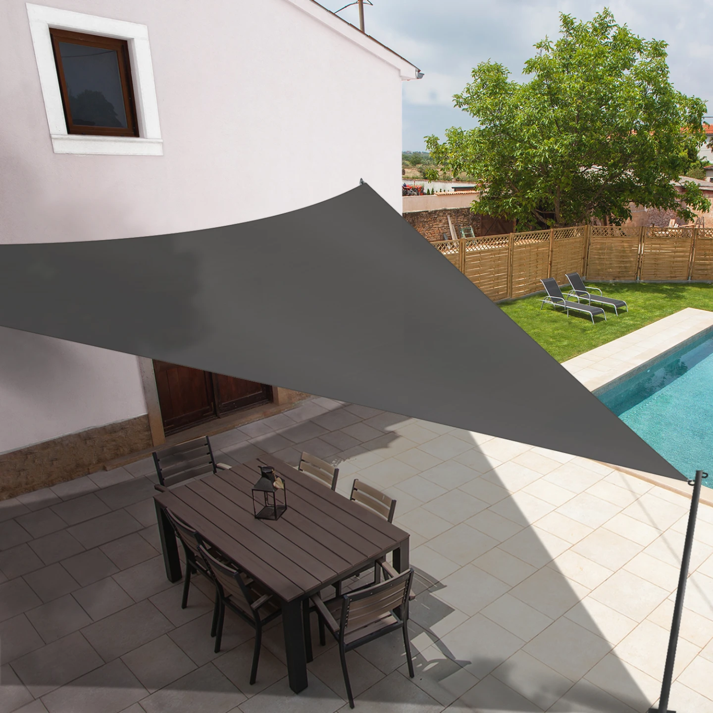 Voile d'ombrage triangulaire 5x5x5 M gris