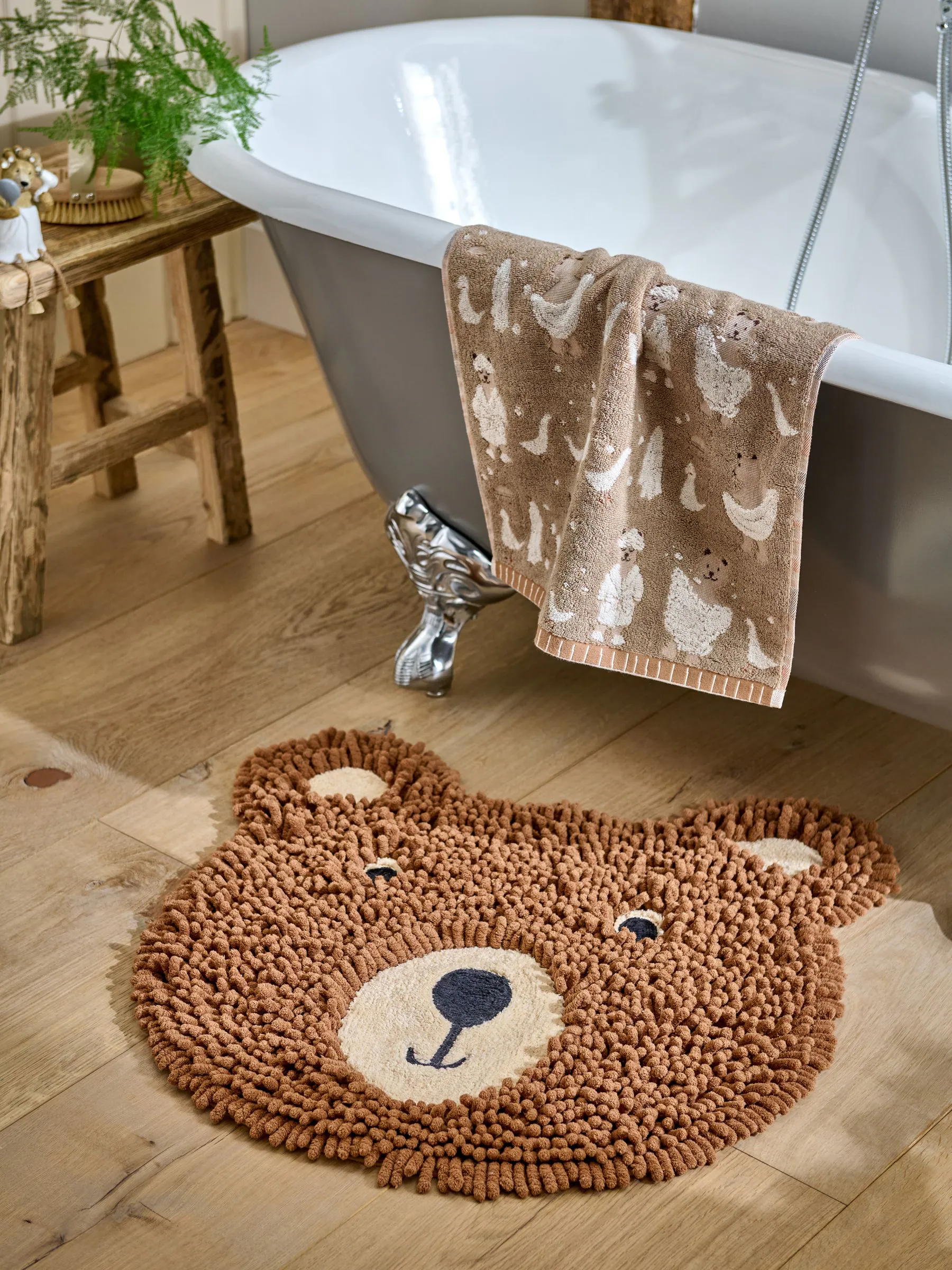 100% Cotton Bertie Bear Woodland Spa Mat