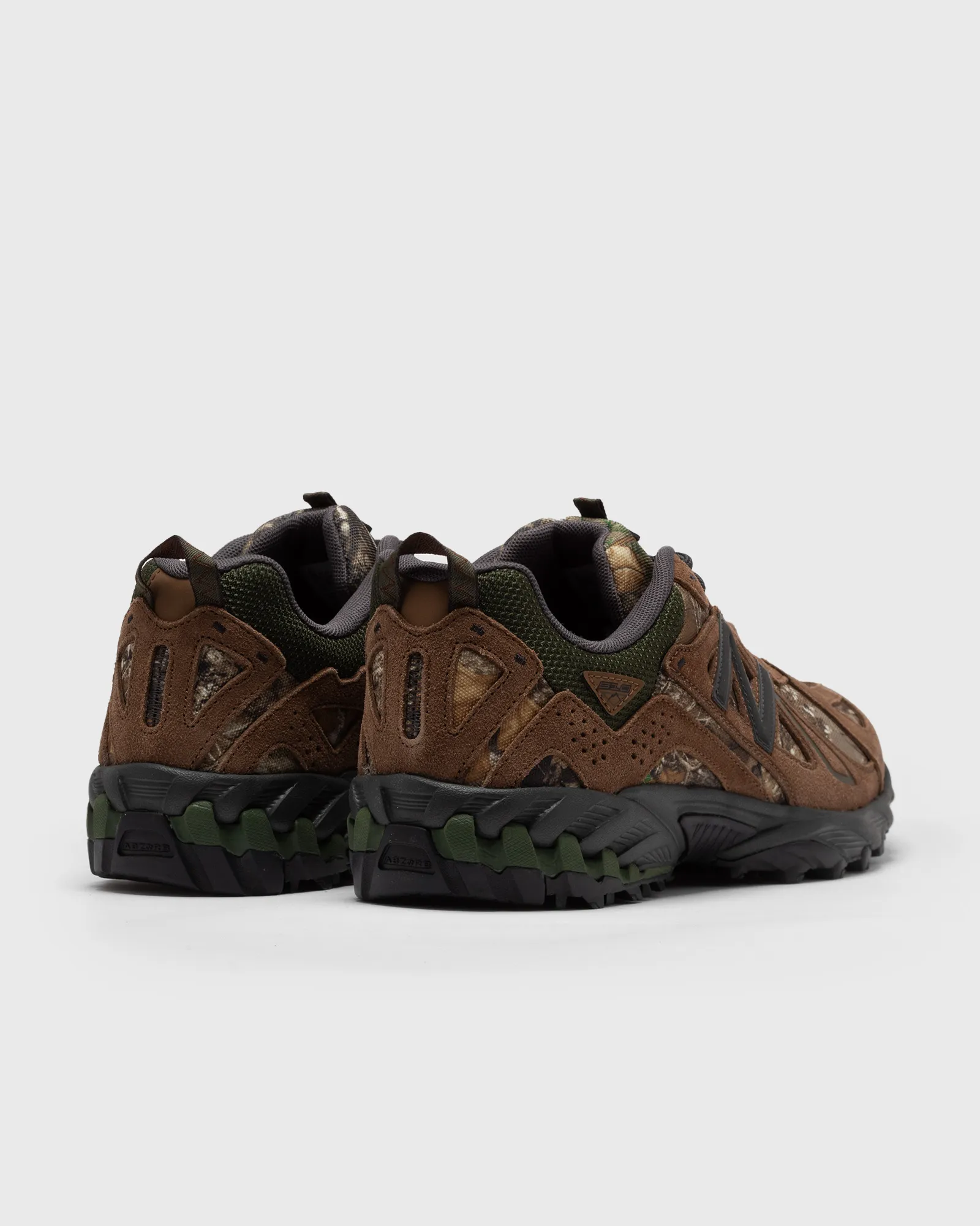 New Balance ML610TV1