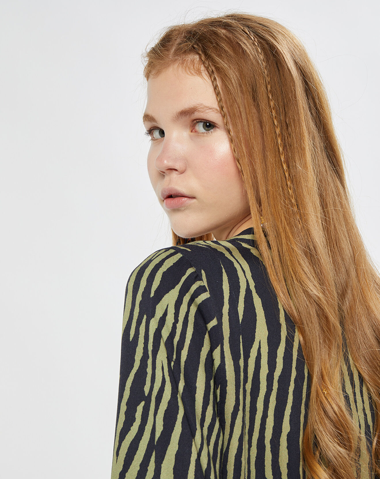 Stella Forest Robe longue Léo à motif animal kaki