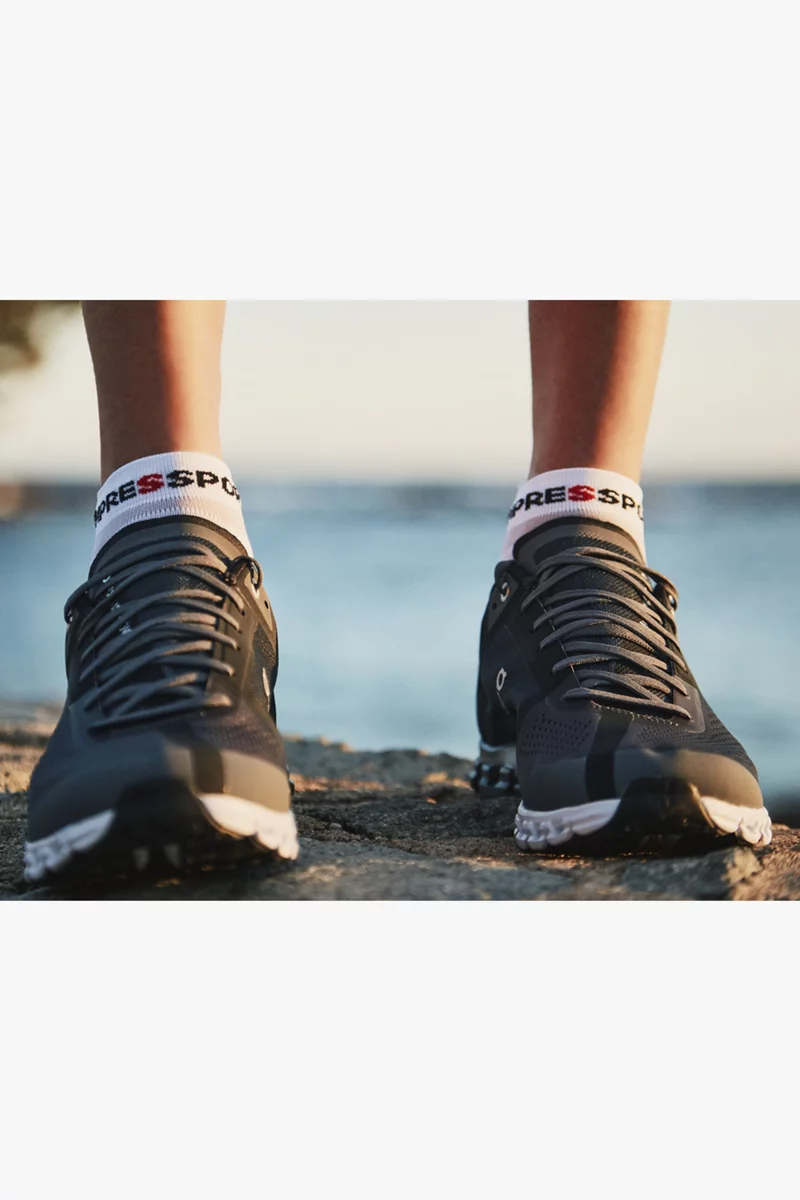 Compressport Pro Racing v4.0 Ultralight Run Low 35-47 Runningsocken