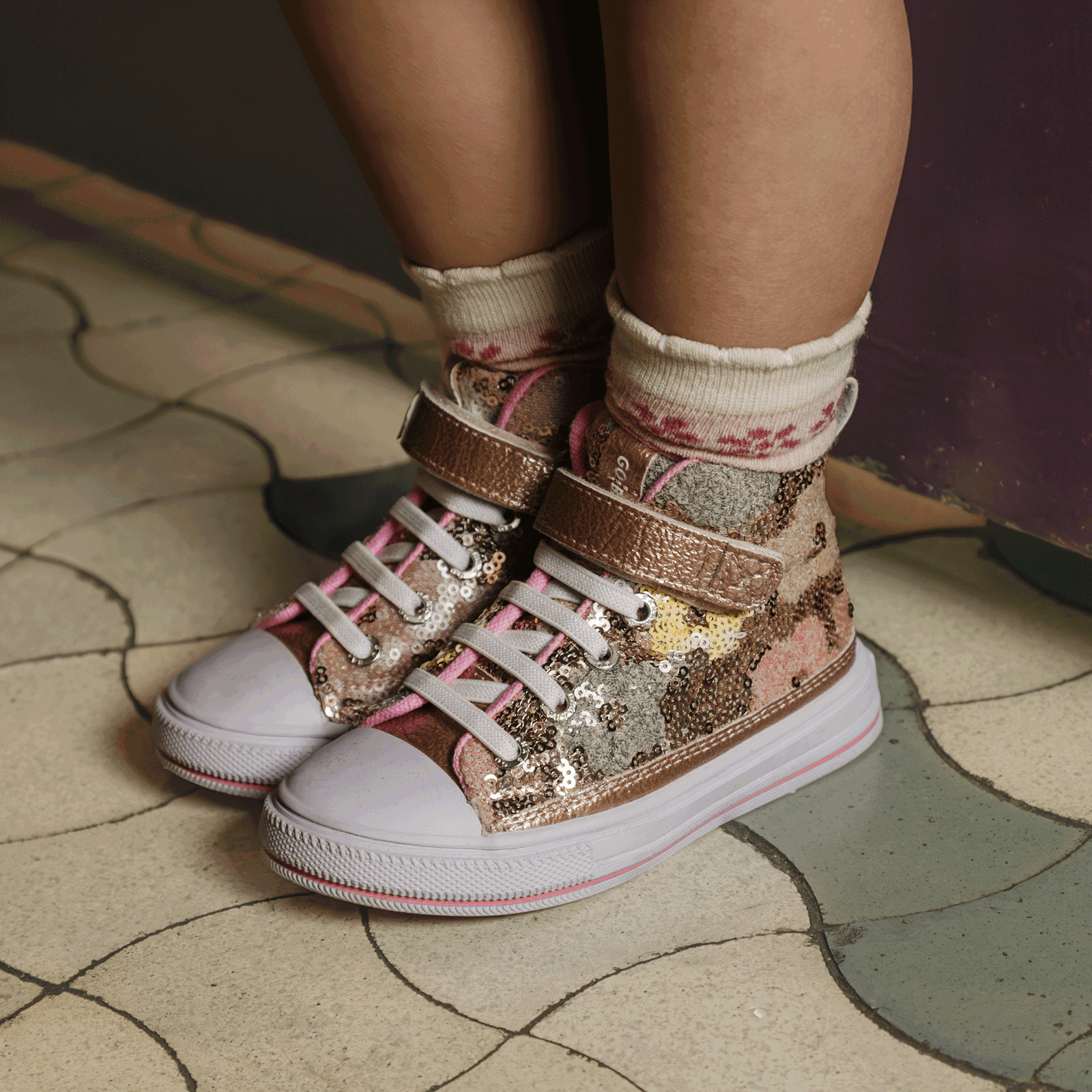 Go Bananas Sneaker - Glänzend Gold