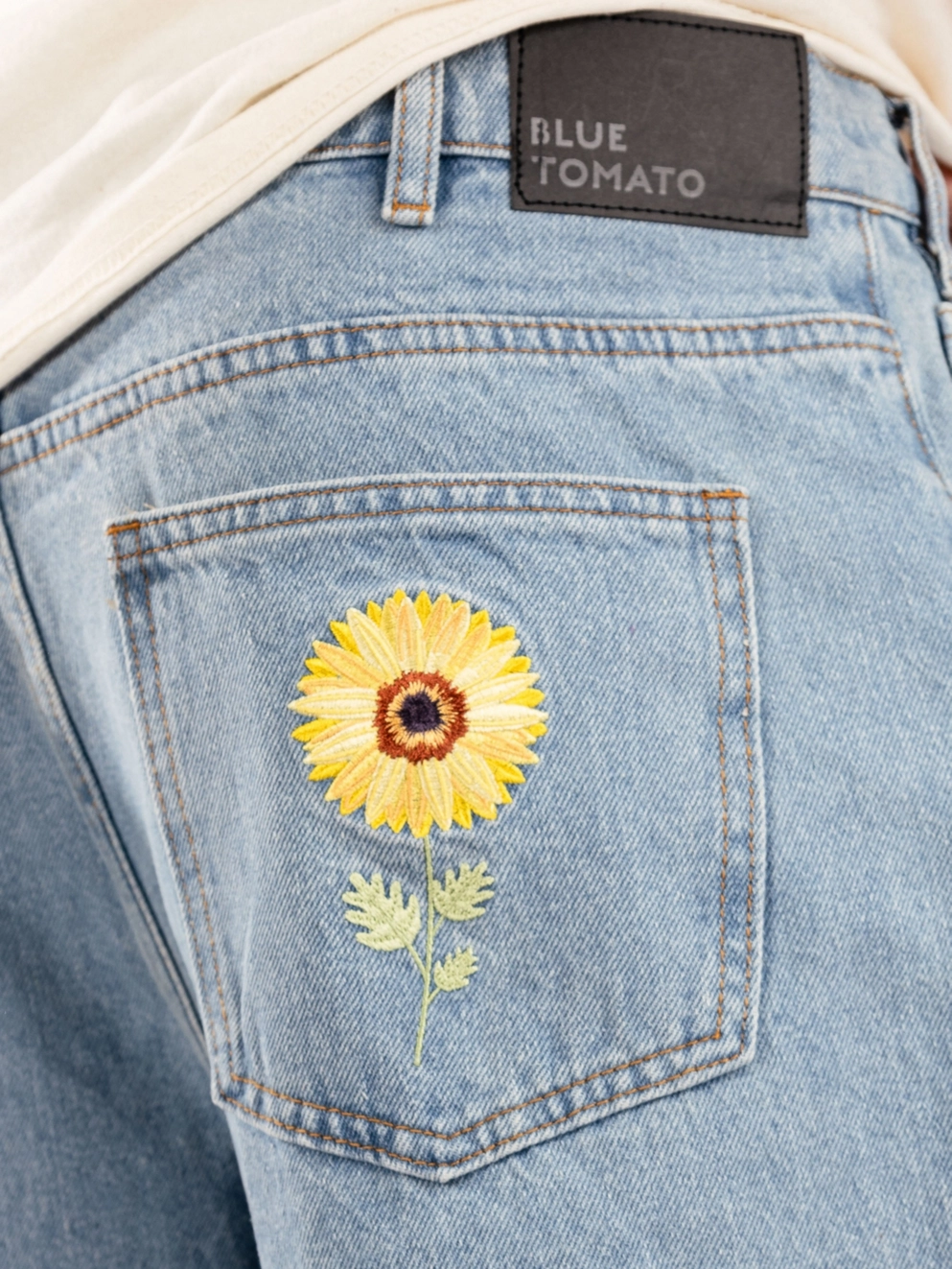 Blue Tomato EMB Denim Jeans flowers