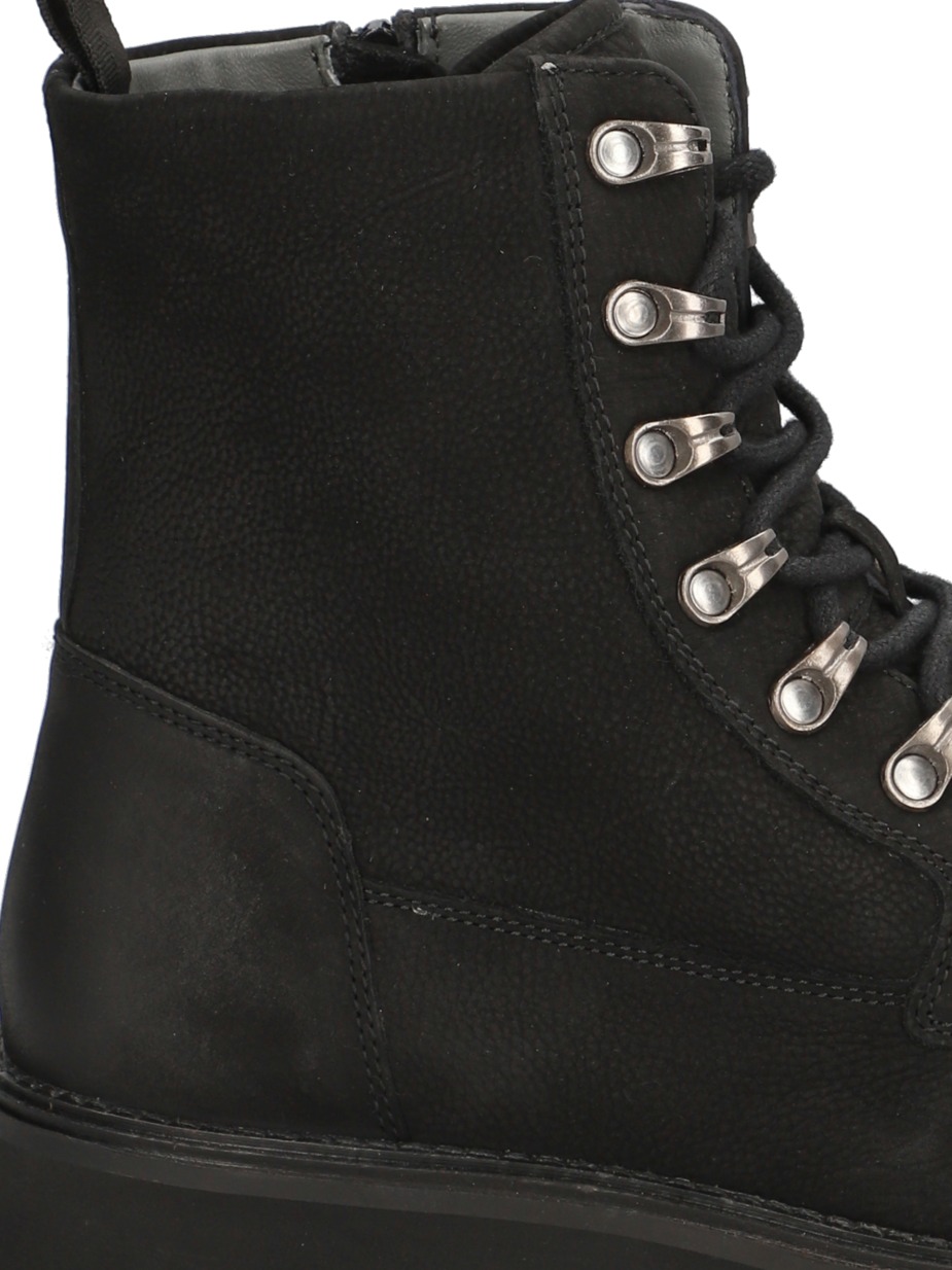 Nubukleder Boot