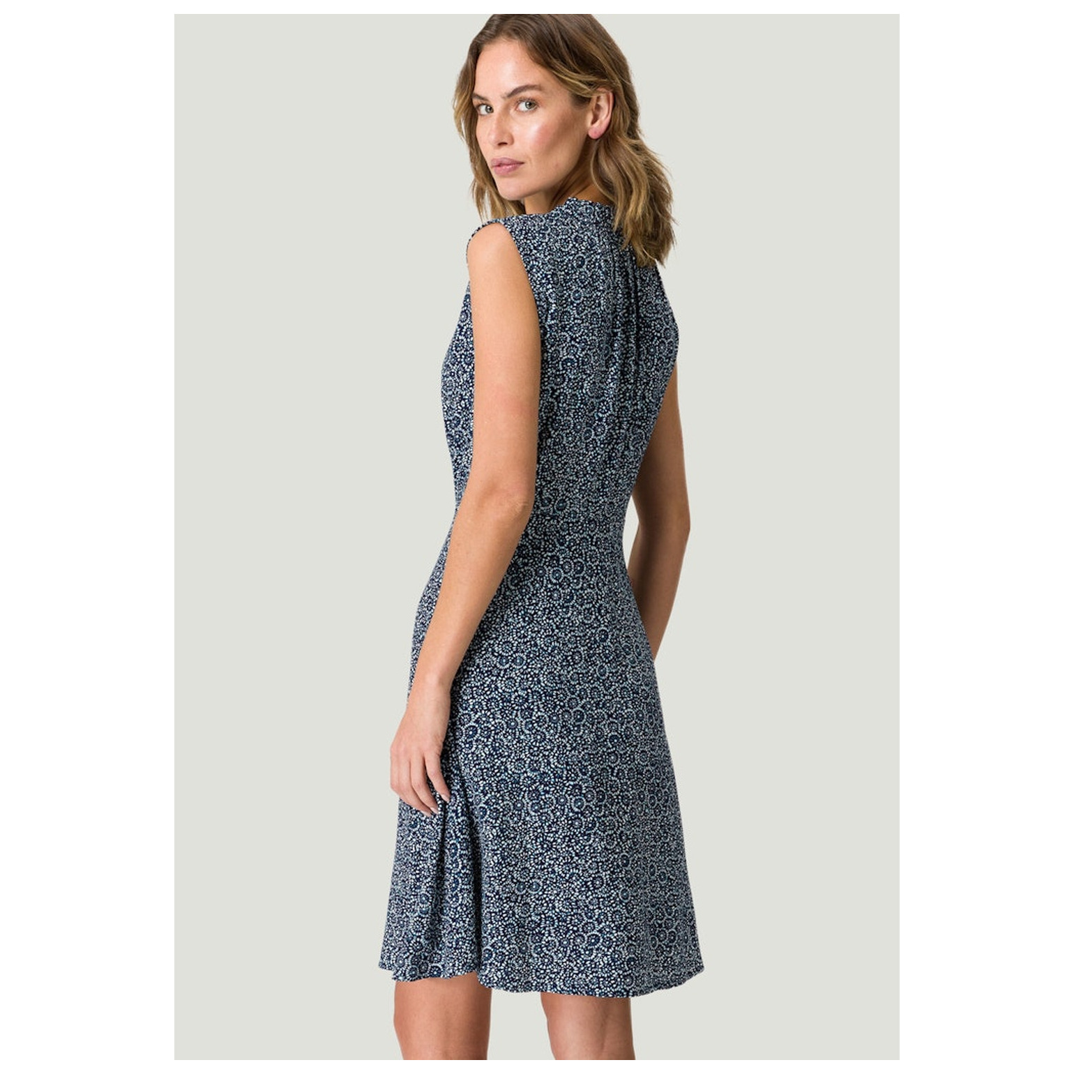 Zero Zero Kleid