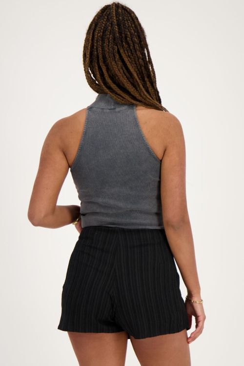 Zwarte crinkle skort met overslag