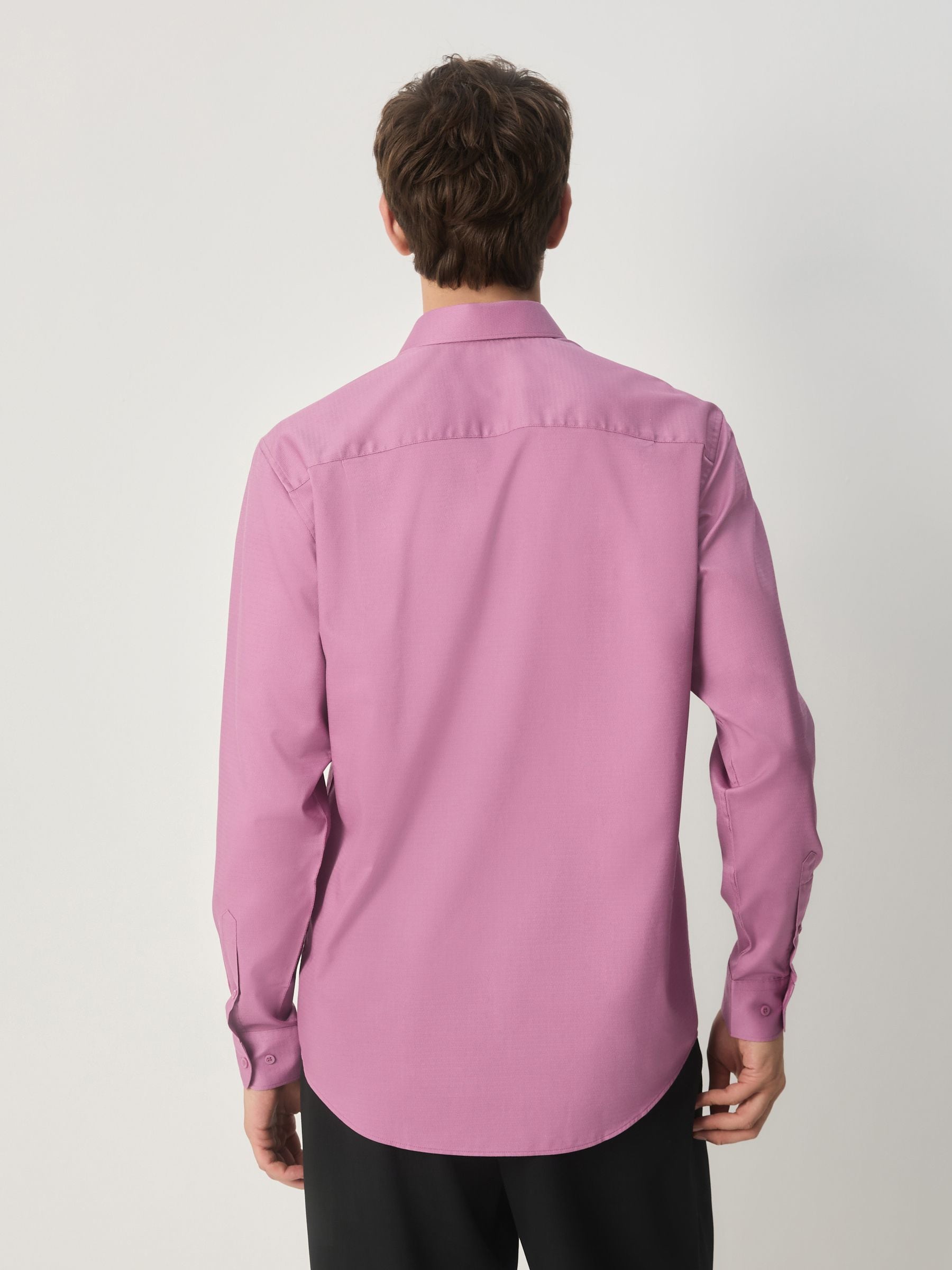 Dusty Pink - Normale Pasvorm - Onderhoudsvriendelijk, getextureerd, slim fit overhemd met enkele manchet