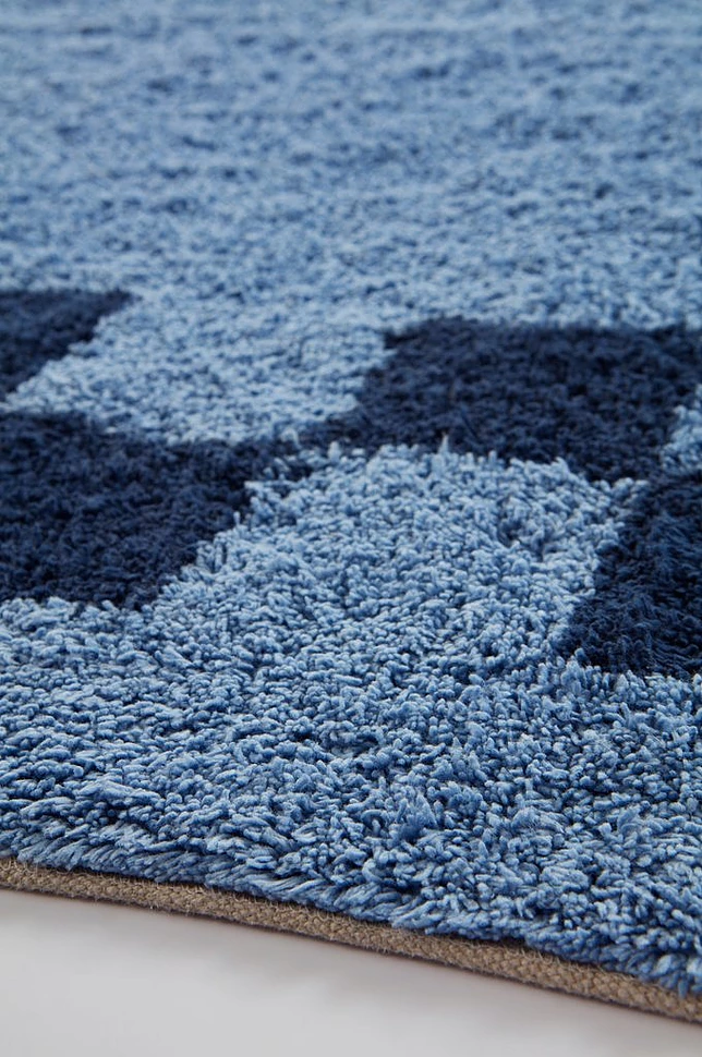 MAPLE kvadratisk teppe med luv 250x250 cm
