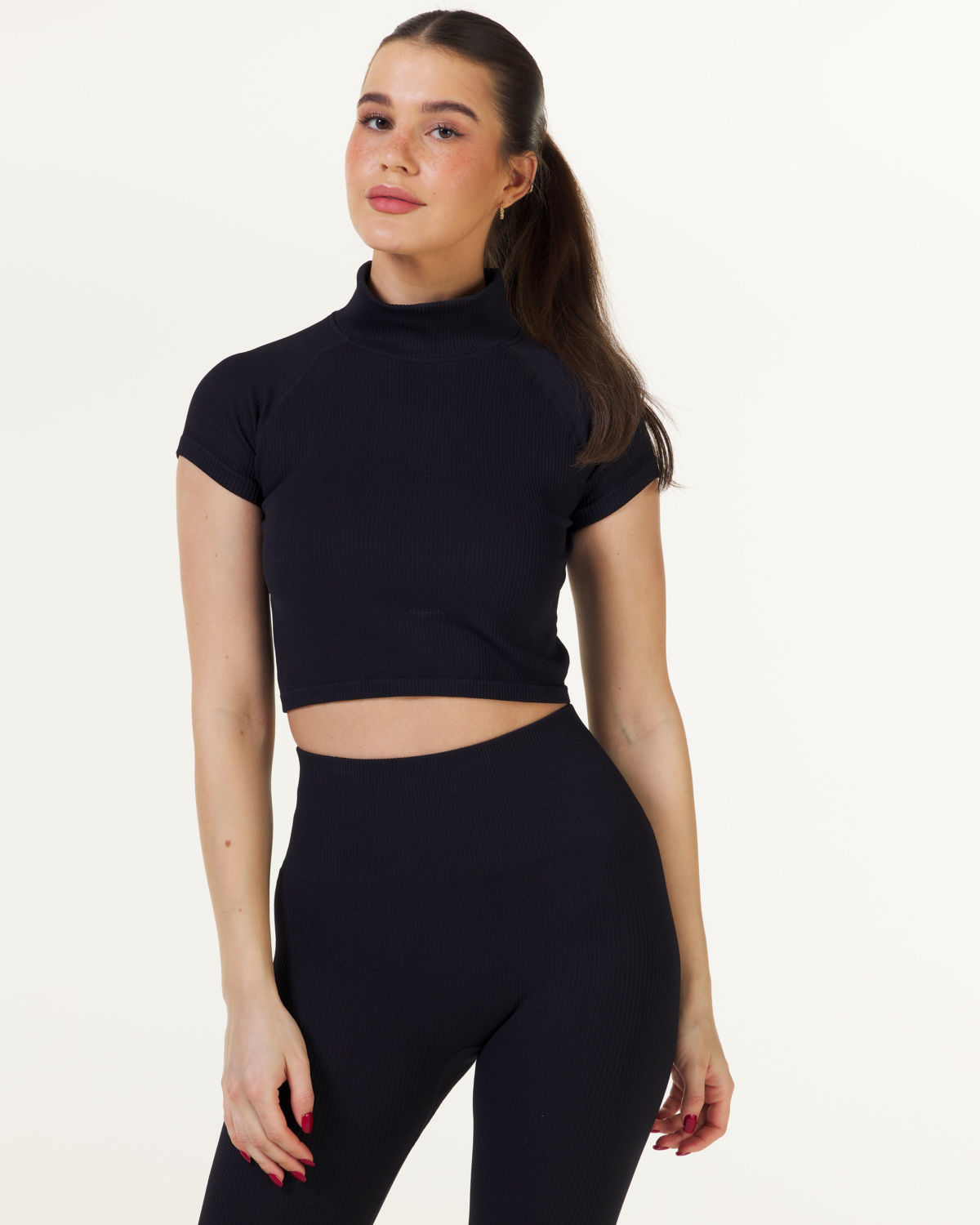 Bumpro Perfect Rib Crop Tee Turtleneck Black