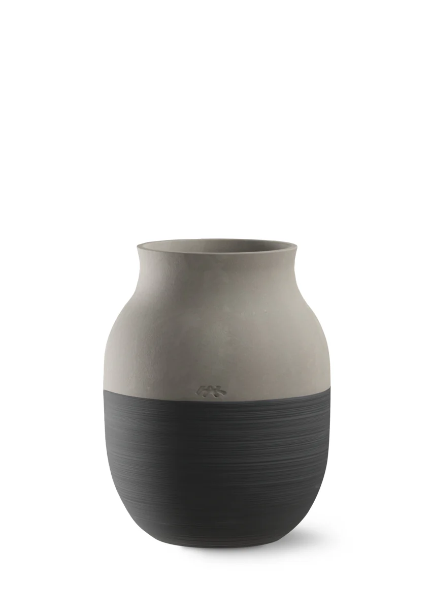 Kähler  Omaggio Circulare vase, Antracitgrå - H20,5 cm.
