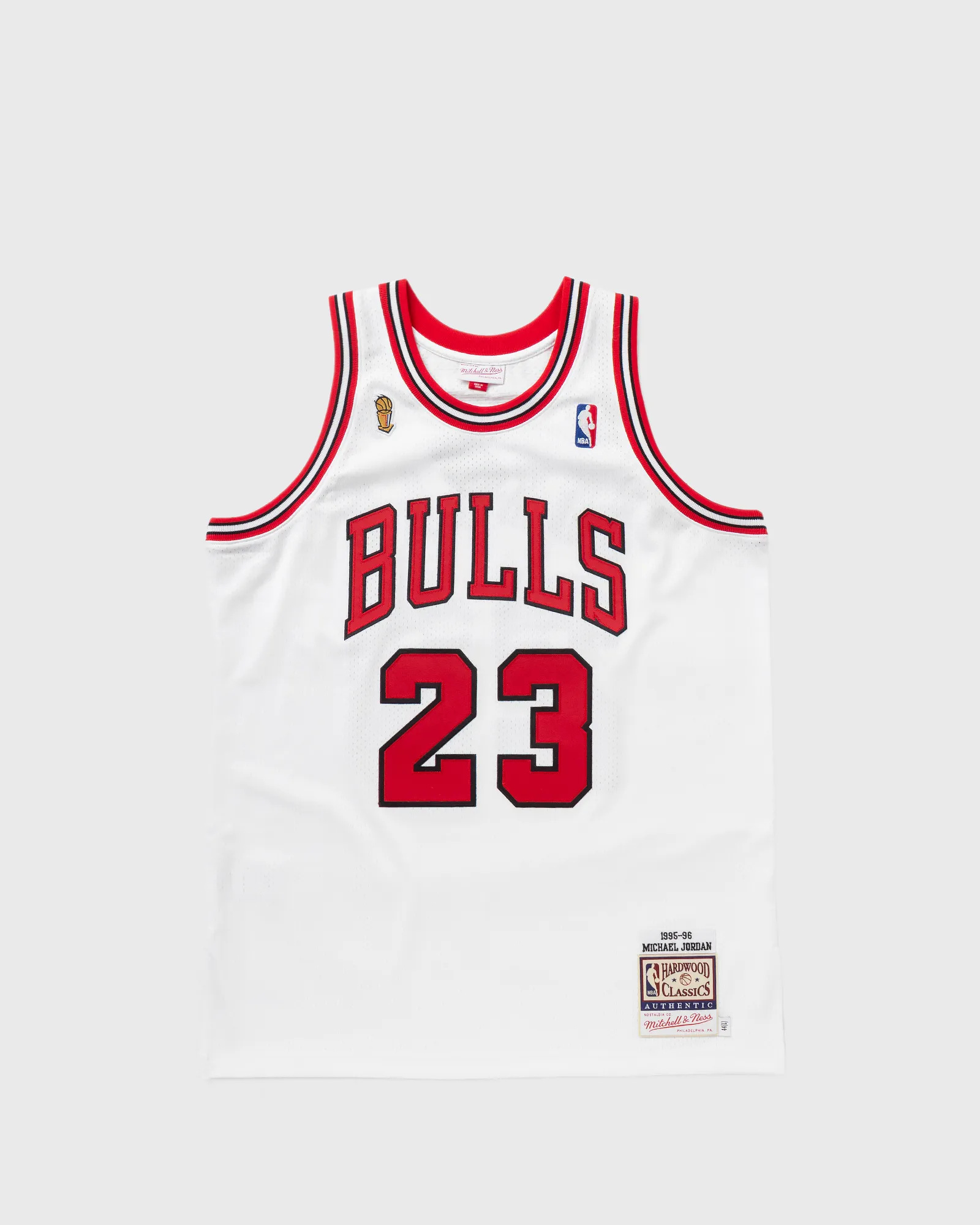 Mitchell & Ness NBA Authentic Jersey Chicago Bulls 1995-96 Michael Jordan #23
