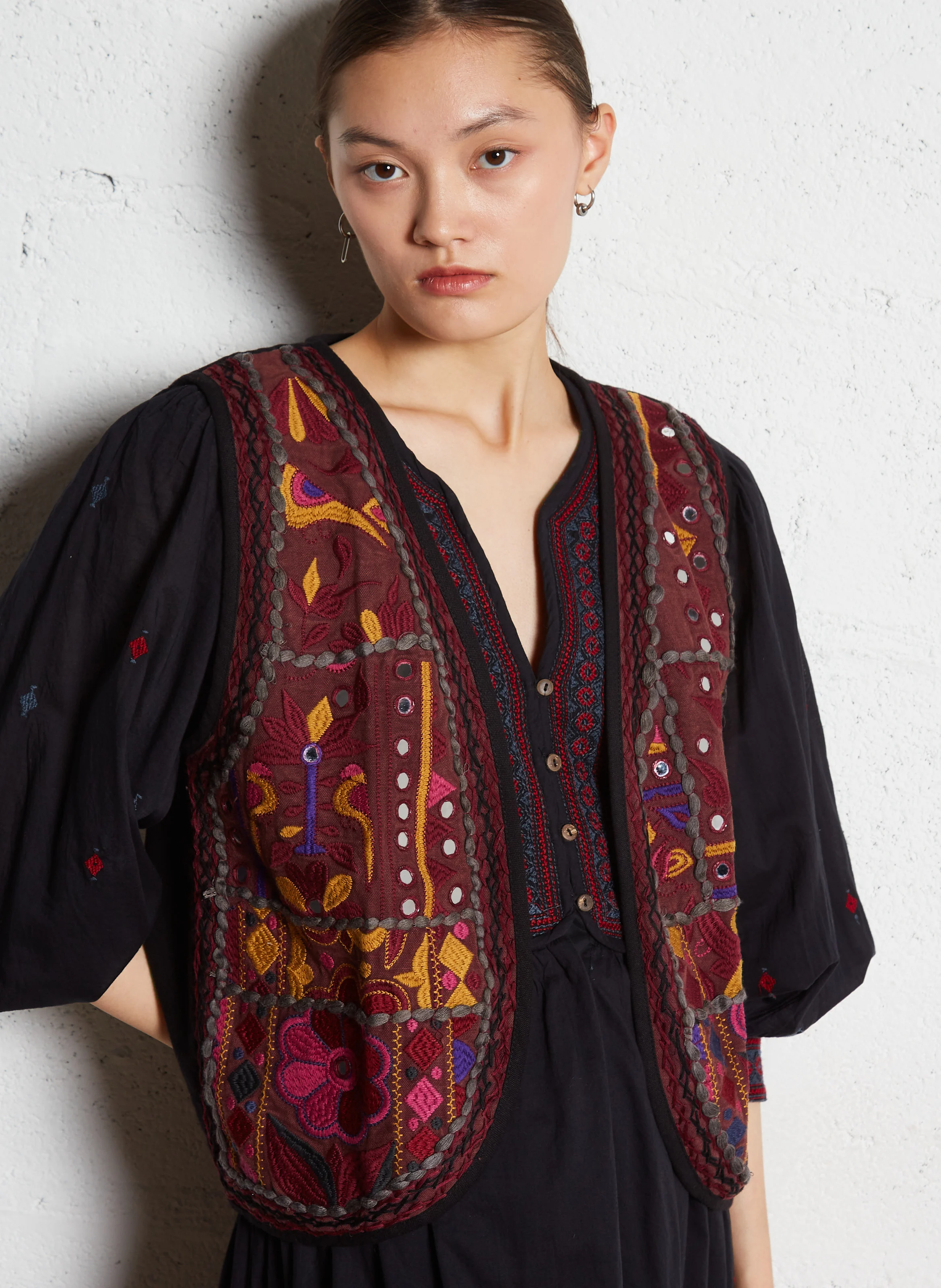 PUSHKAR PAYAL - Veste sans manche brodée en coton | Multicolore