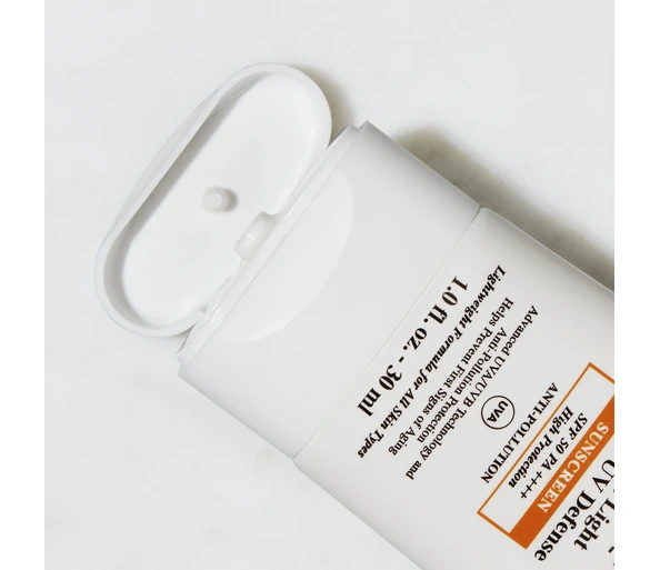KIEHL'S Ultra Light Daily UV Defense SPF 50 PA Anti Pollution