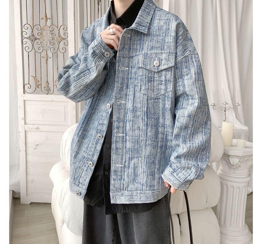 Andrei - Gewassen denimjas met kraag en knopen
