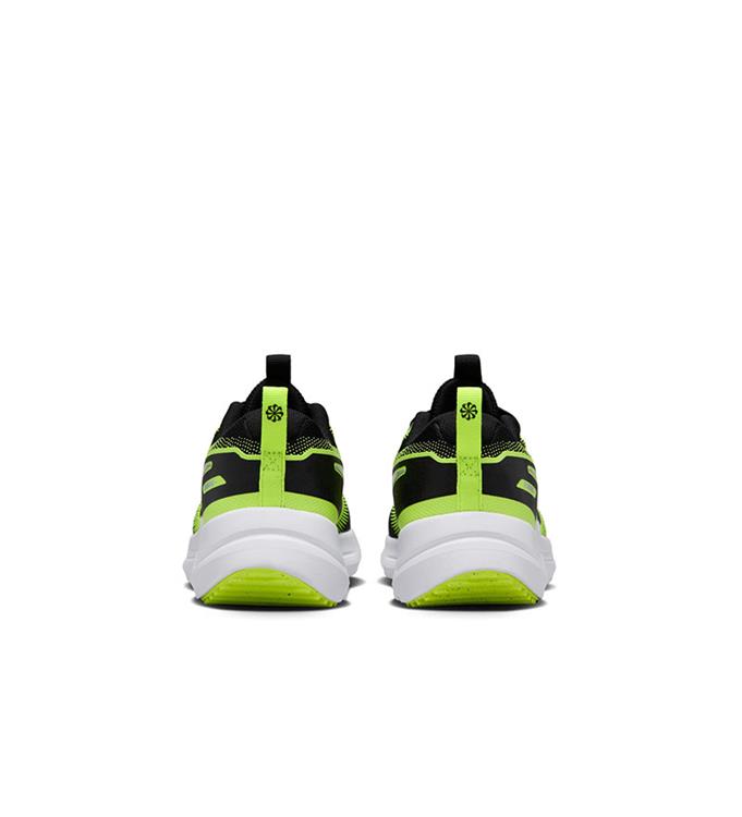 Nike Mystic Fly Big Kids Shoe BLACK-WOLF-GREY-VOLT