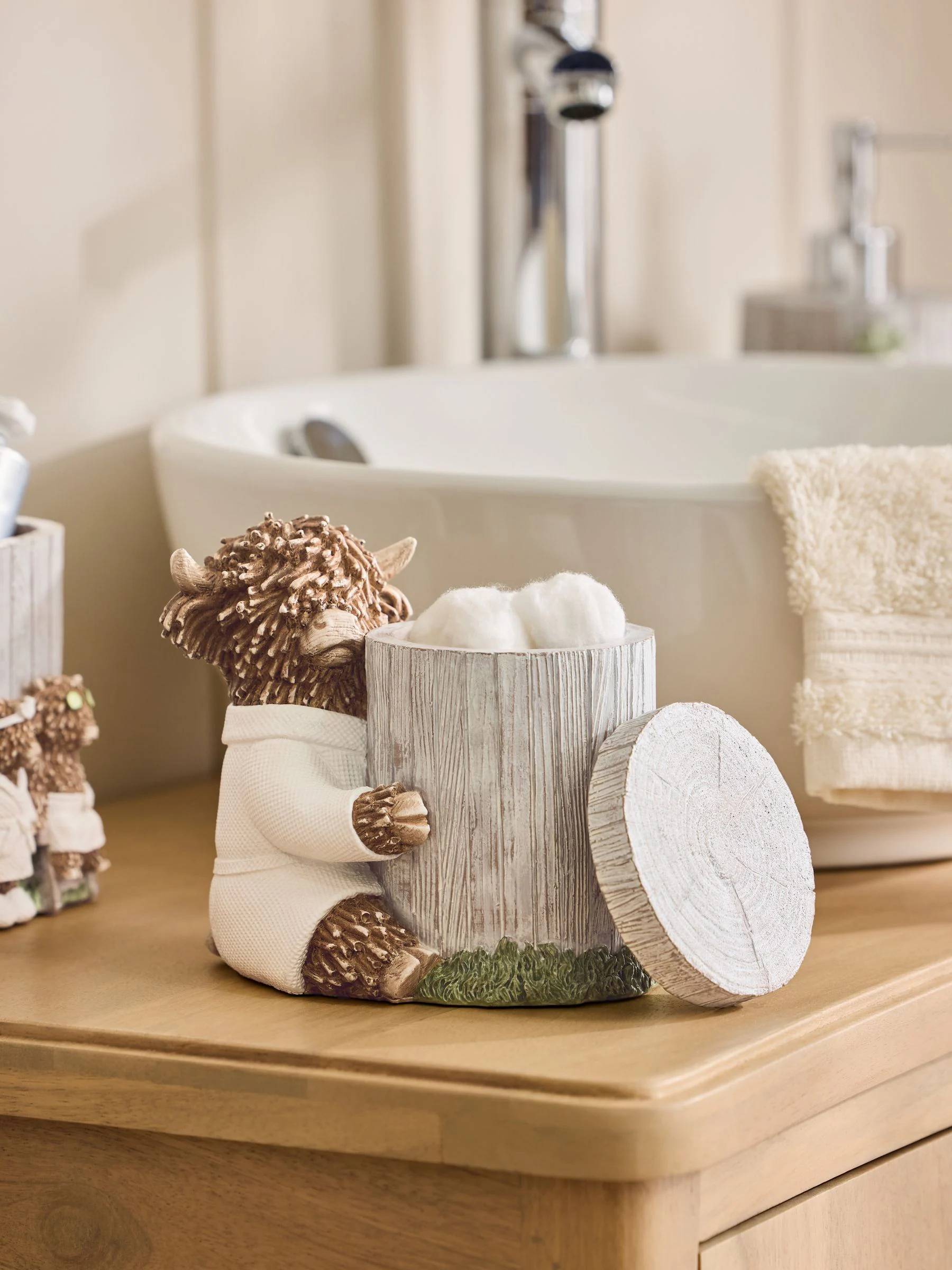 Hamish the Highland Cow Spa Storage Jar
