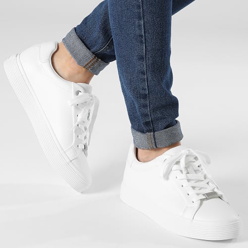 Baskets Femme Vulcanized Lace Up 1372 Triple White